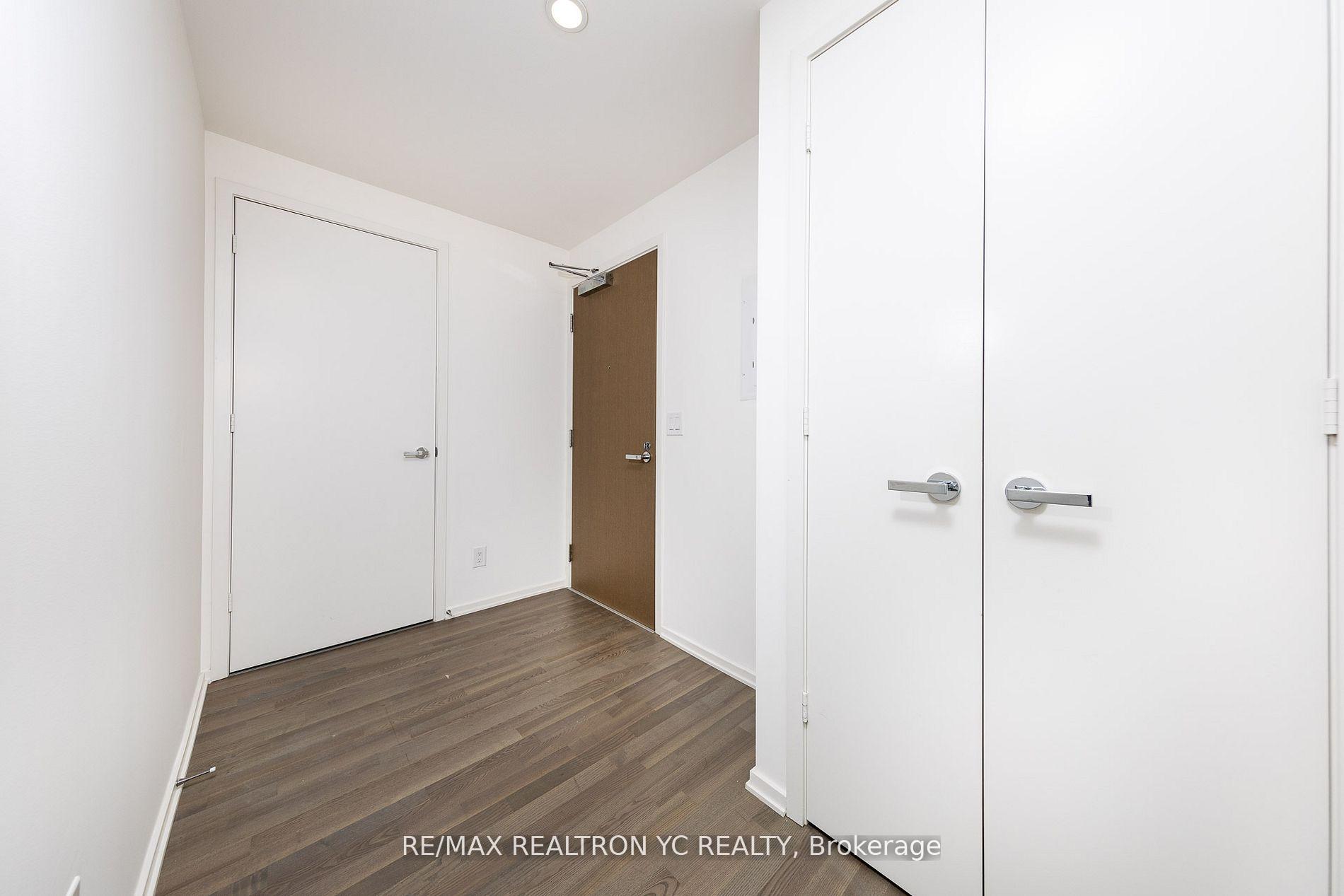 Photo 25 of Unit 2804, 1 Bloor Street E, Toronto, Church-Yonge Corridor — HOMEH