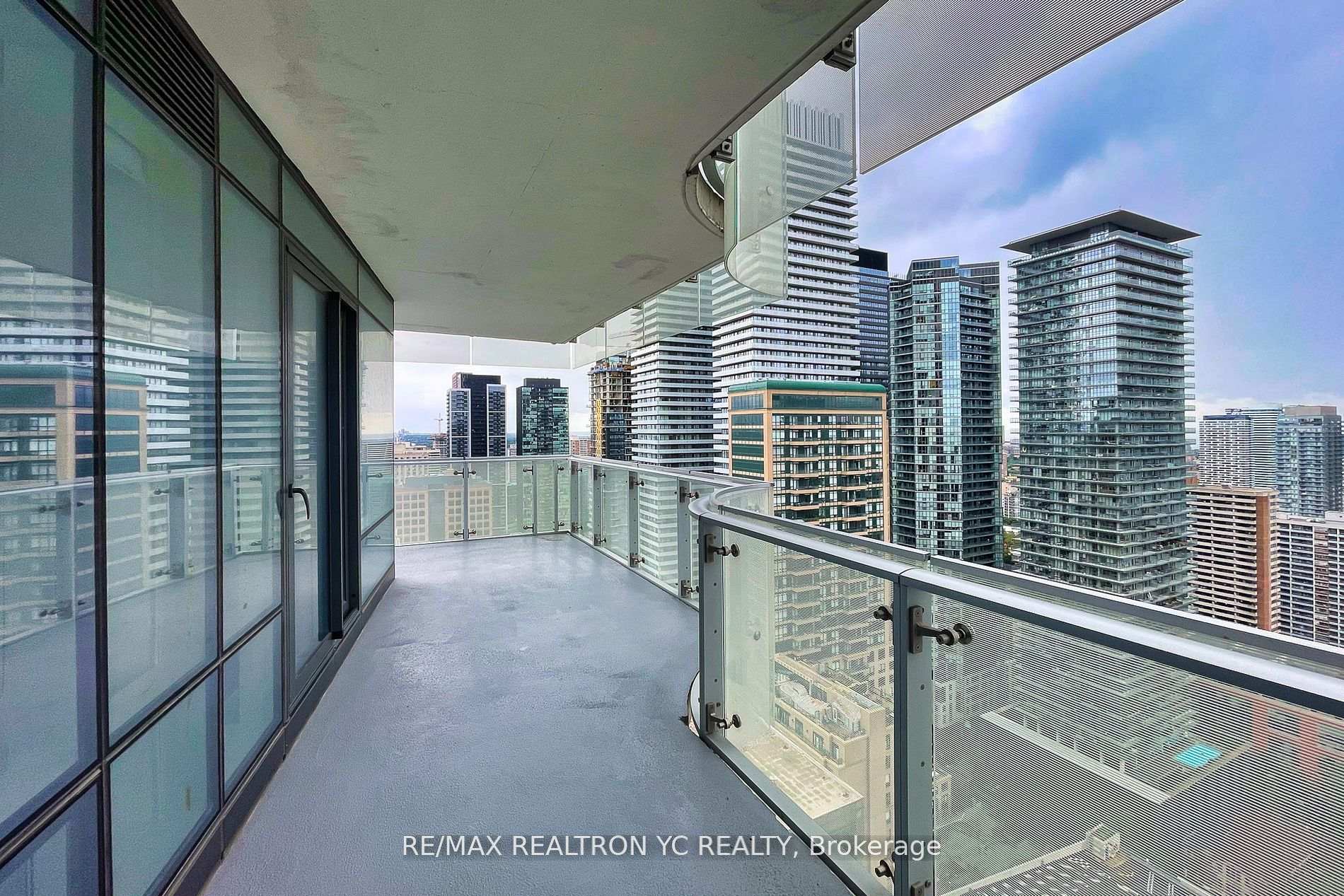 Photo 21 of Unit 2804, 1 Bloor Street E, Toronto, Church-Yonge Corridor — HOMEH