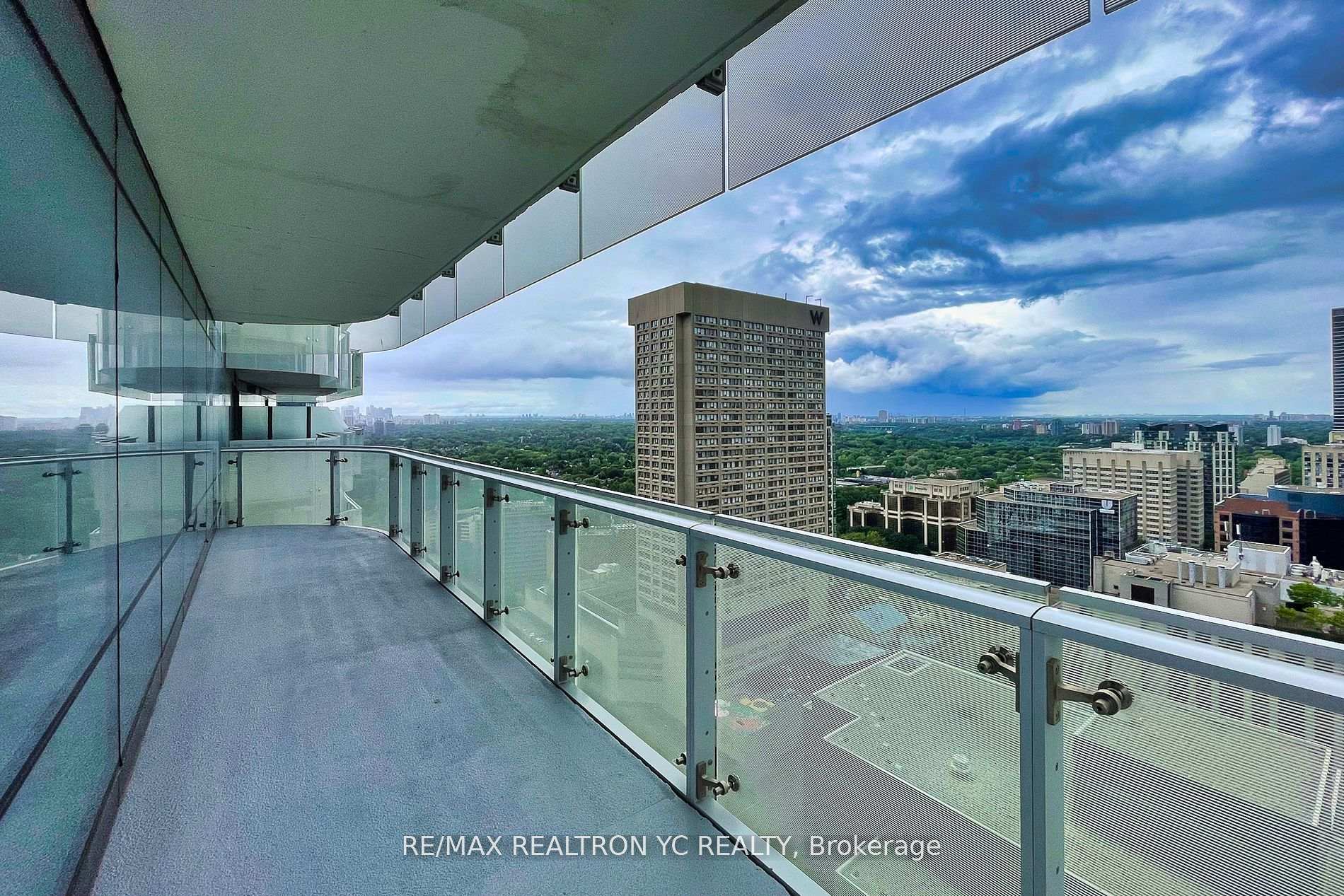 Photo 23 of Unit 2804, 1 Bloor Street E, Toronto, Church-Yonge Corridor — HOMEH