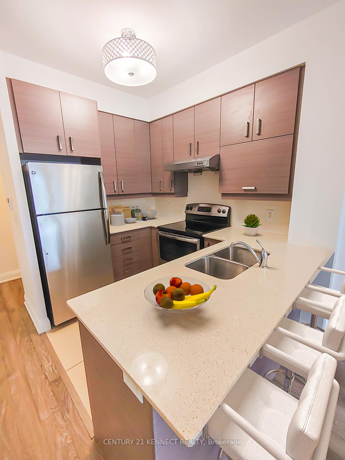 Photo 6 of Unit 217, 1 Uptown Drive, Markham, Unionville — HOMEH
