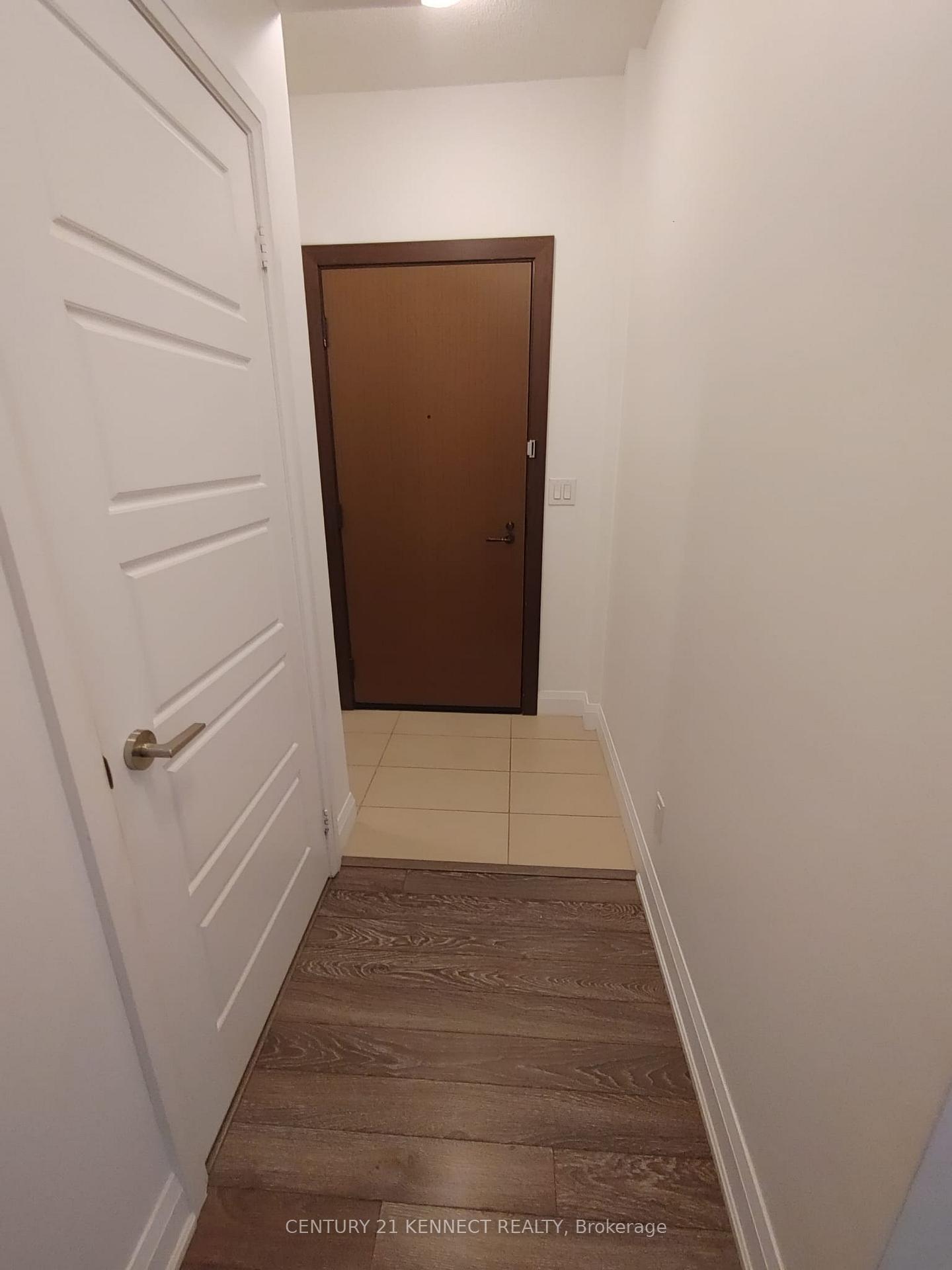 Photo 14 of Unit 217, 1 Uptown Drive, Markham, Unionville — HOMEH