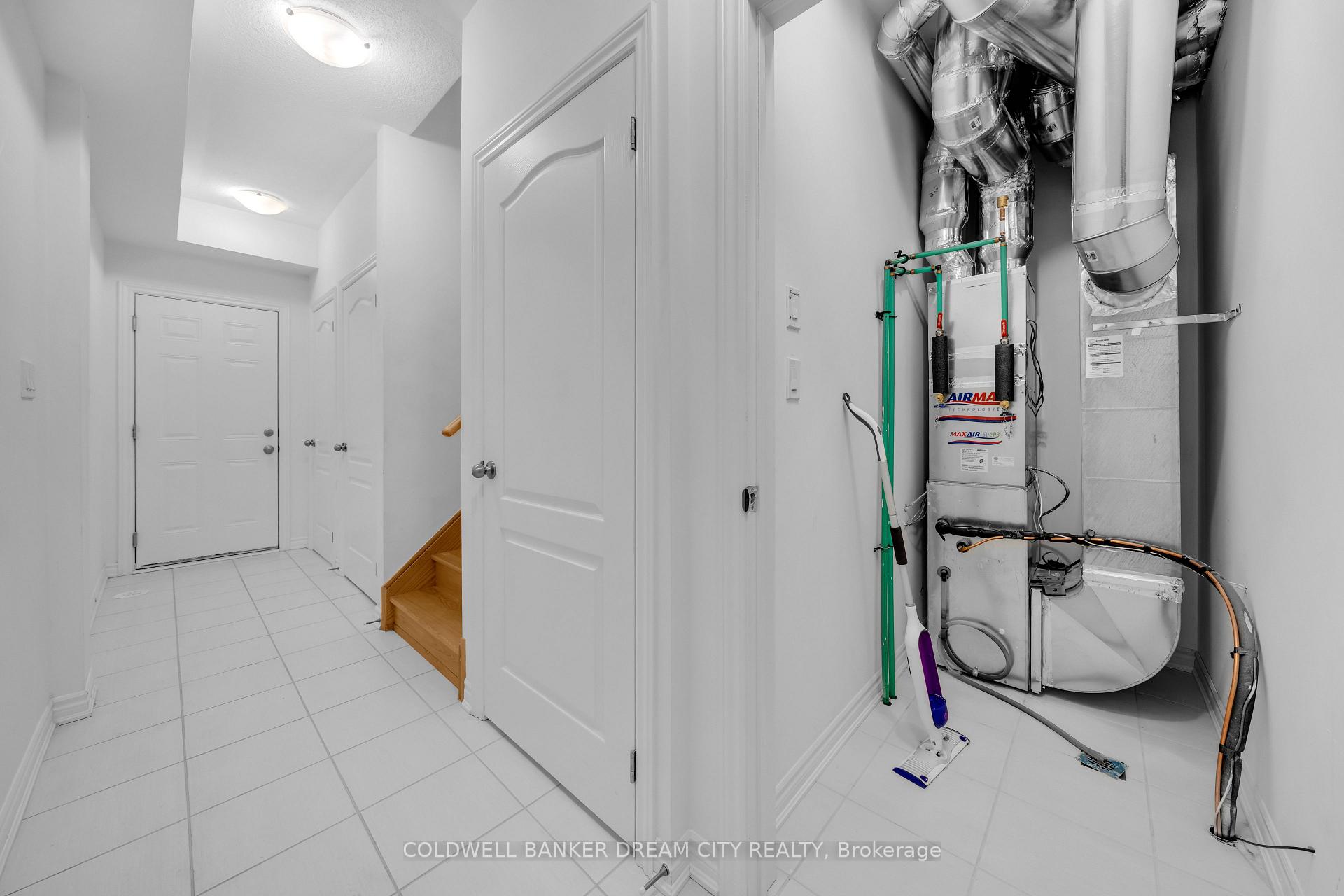 Photo 9 of 5 Ormand Terrace, Caledon, Rural Caledon — HOMEH