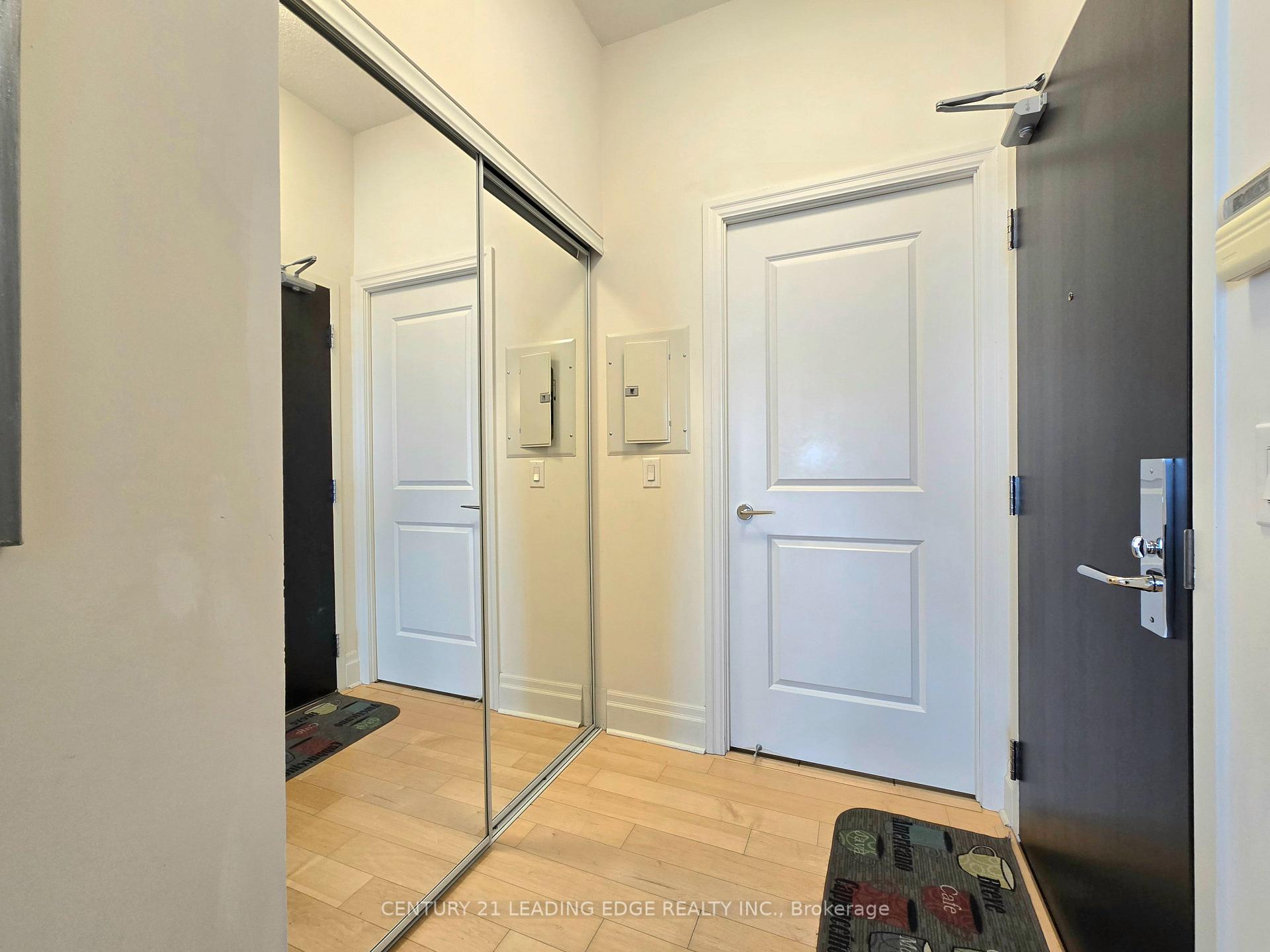 Photo 2 of Unit 1003, 131 Upper Duke Crescent, Markham, Unionville — HOMEH