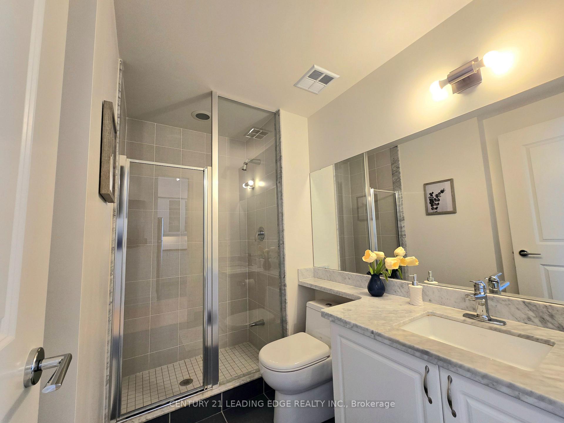Photo 3 of Unit 1003, 131 Upper Duke Crescent, Markham, Unionville — HOMEH