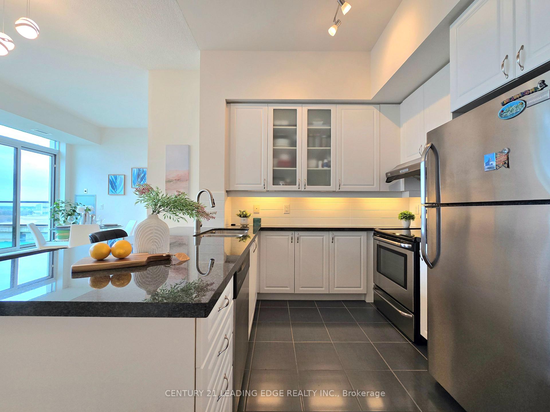 Photo 10 of Unit 1003, 131 Upper Duke Crescent, Markham, Unionville — HOMEH