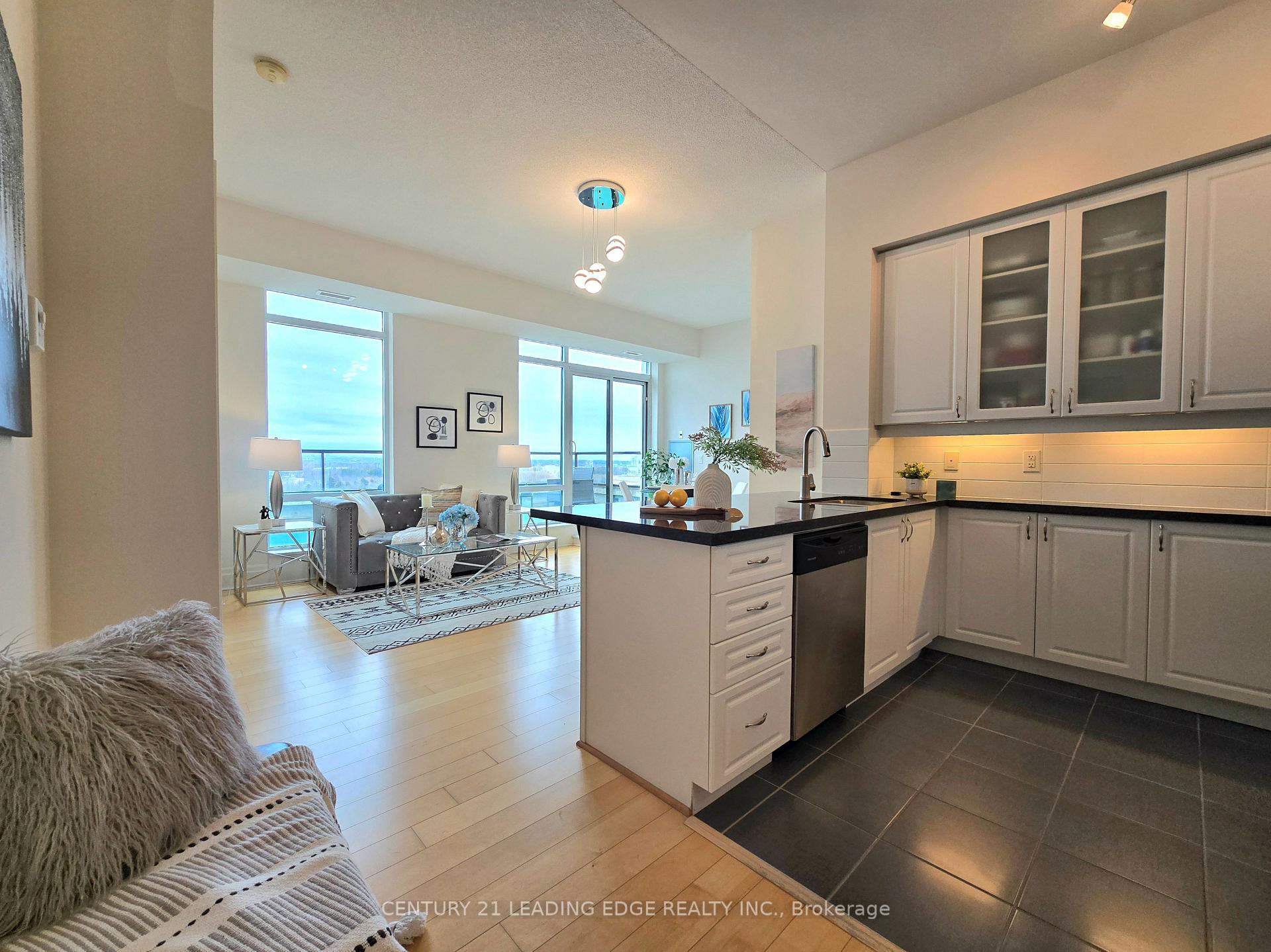Photo 8 of Unit 1003, 131 Upper Duke Crescent, Markham, Unionville — HOMEH