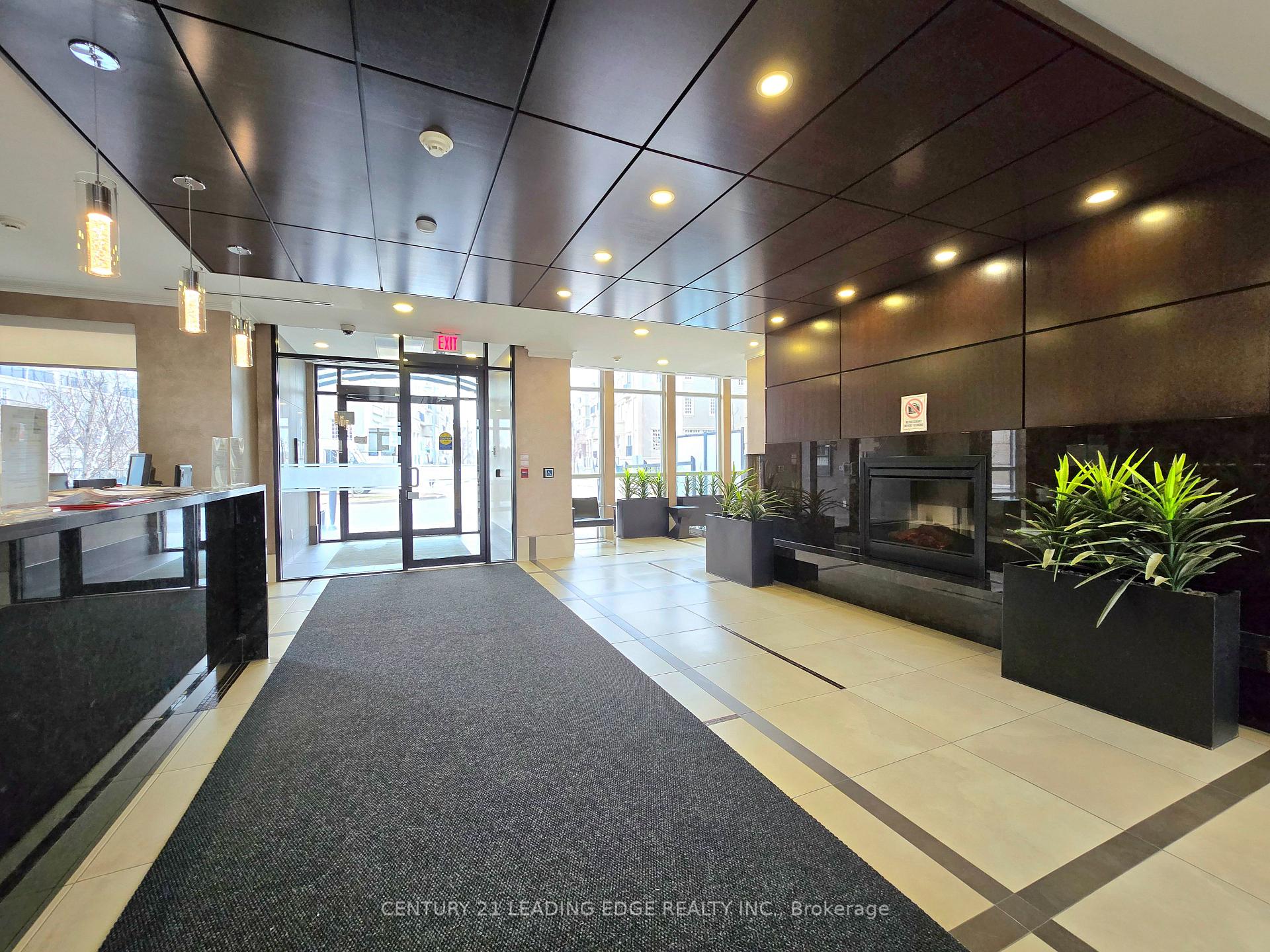 Photo 11 of Unit 1003, 131 Upper Duke Crescent, Markham, Unionville — HOMEH