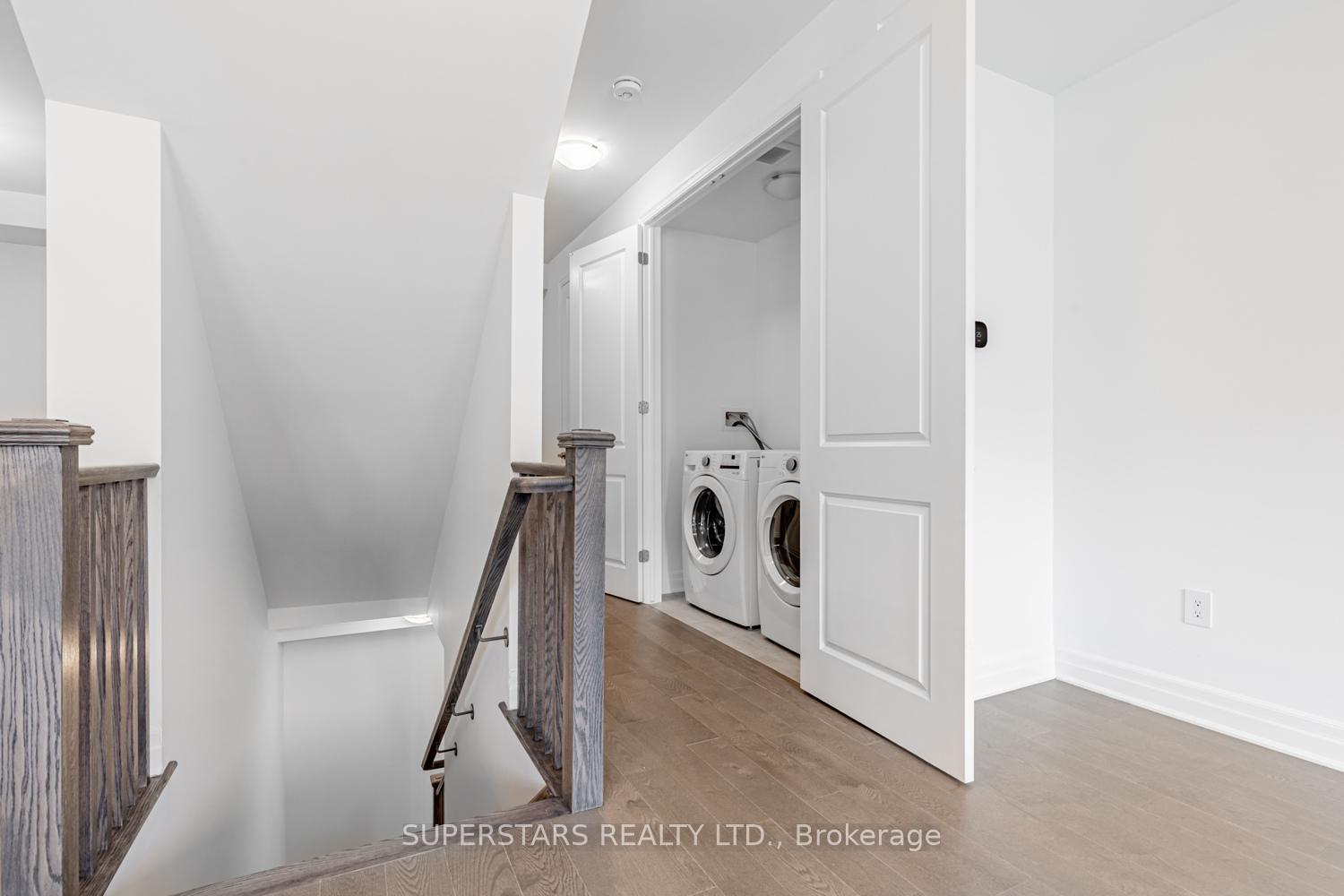Photo 13 of 19 Avani Avenue, Markham, Victoria Square — HOMEH