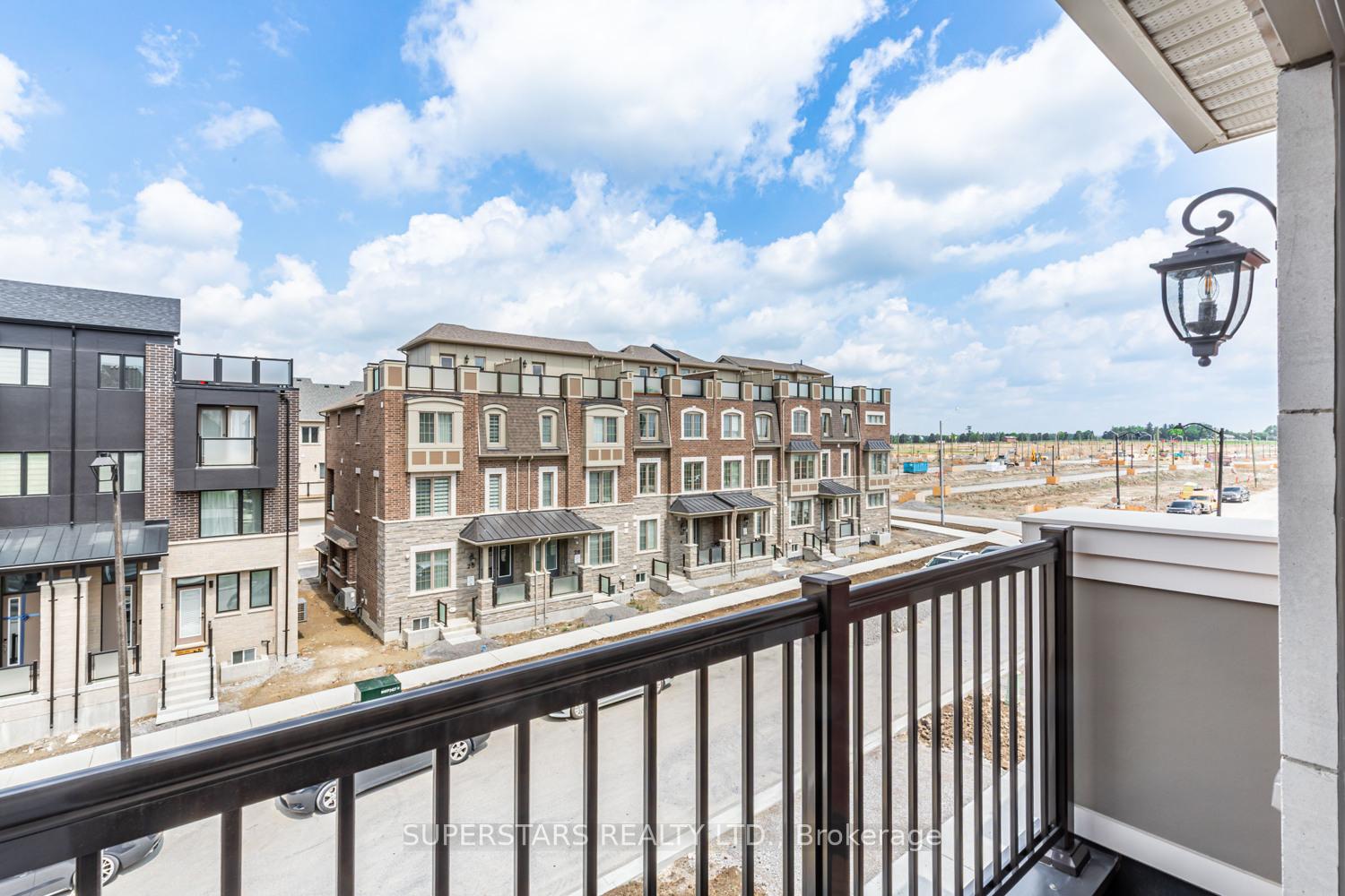 Photo 27 of 19 Avani Avenue, Markham, Victoria Square — HOMEH