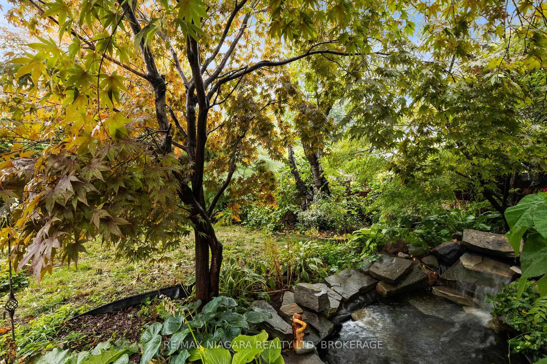 Photo 30 of 154 Melrose Avenue N, Hamilton, Stipley — HOMEH