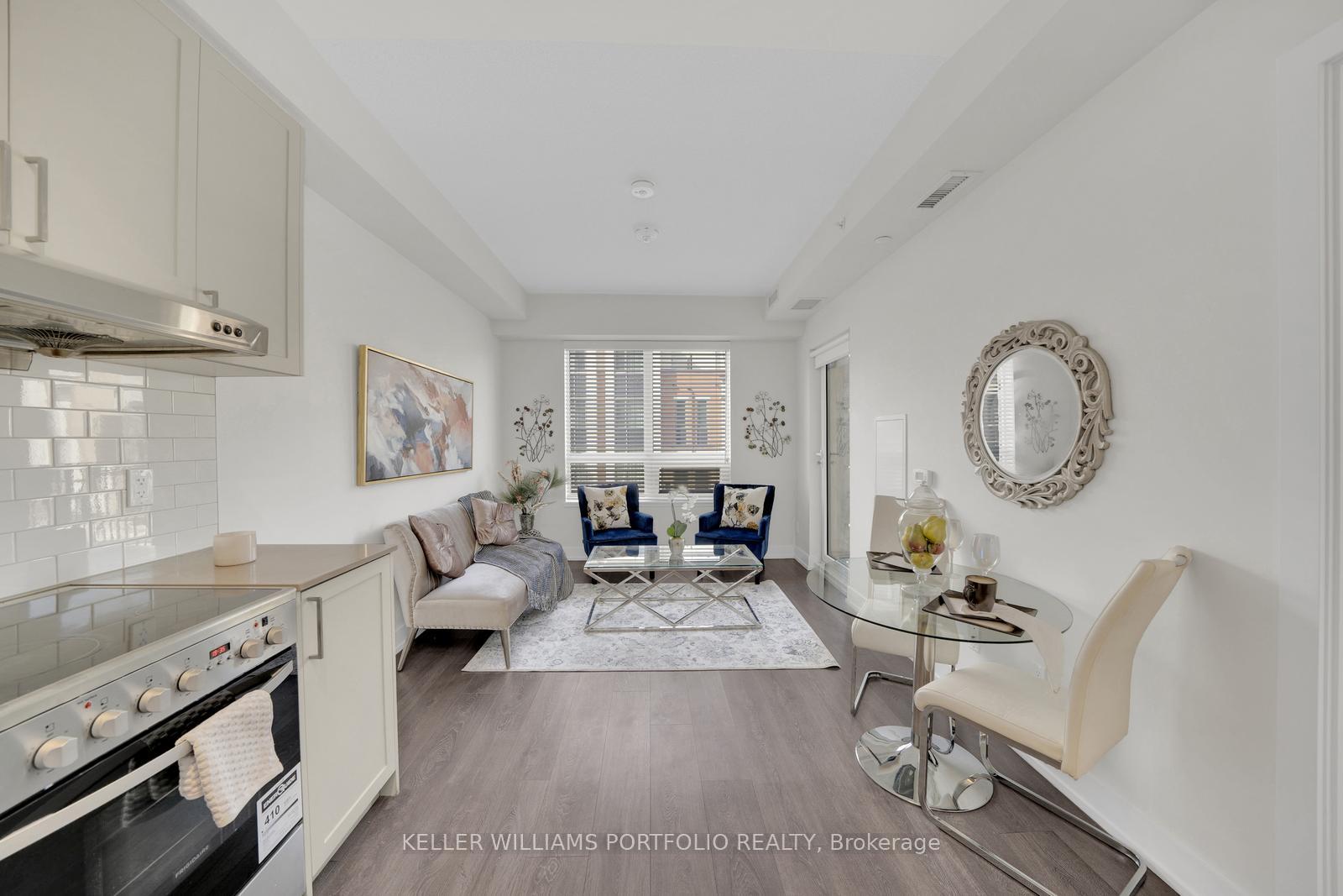Photo 22 of Unit 220W, 268 Buchanan Drive, Markham, Unionville — HOMEH