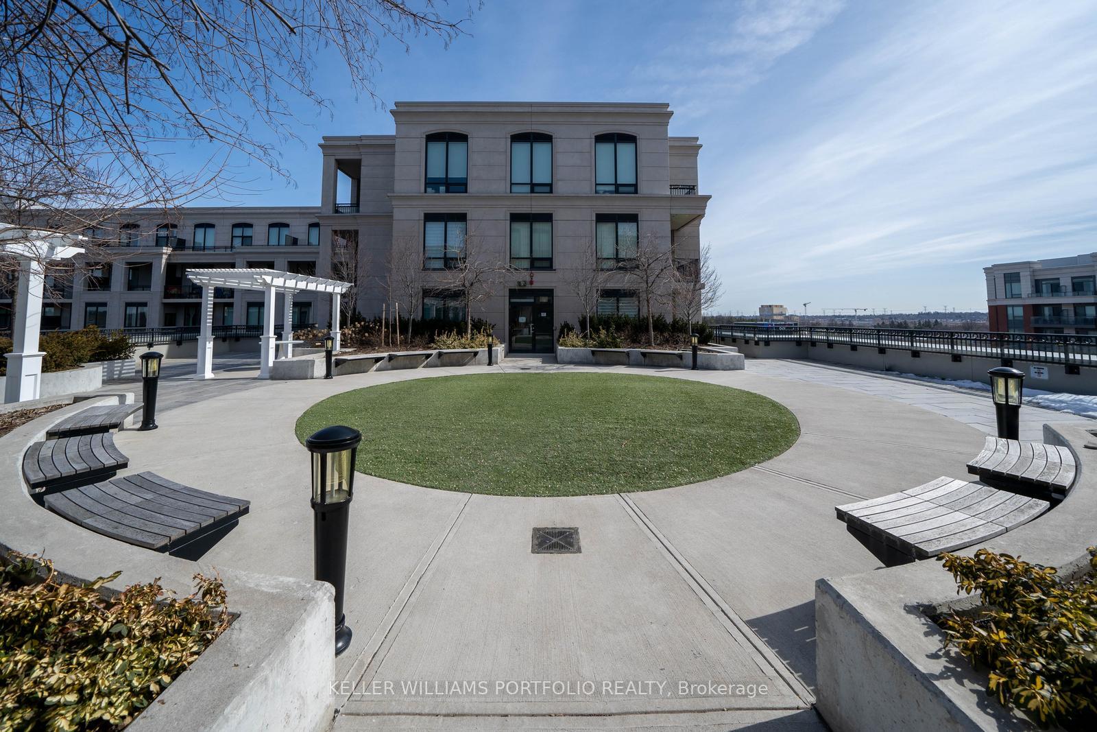 Photo 24 of Unit 220W, 268 Buchanan Drive, Markham, Unionville — HOMEH