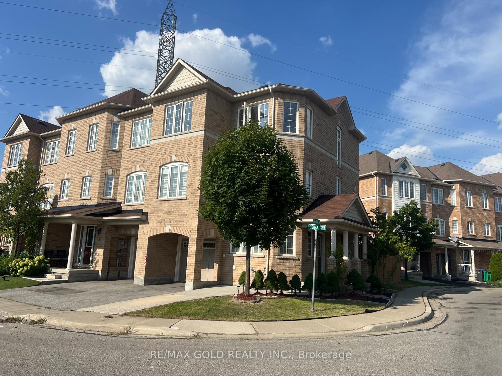 Front of 1 Regina Court