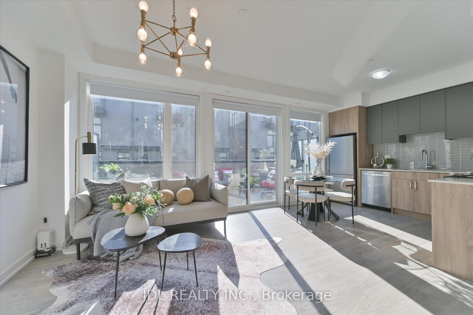 Photo 3 of Unit 7, 88 Turtle Island Road, Toronto, Englemount-Lawrence — HOMEH
