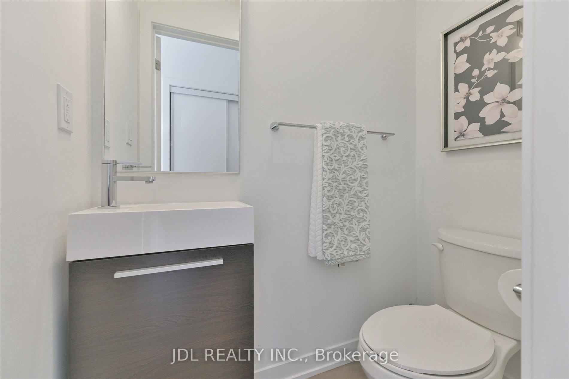Photo 4 of Unit 7, 88 Turtle Island Road, Toronto, Englemount-Lawrence — HOMEH