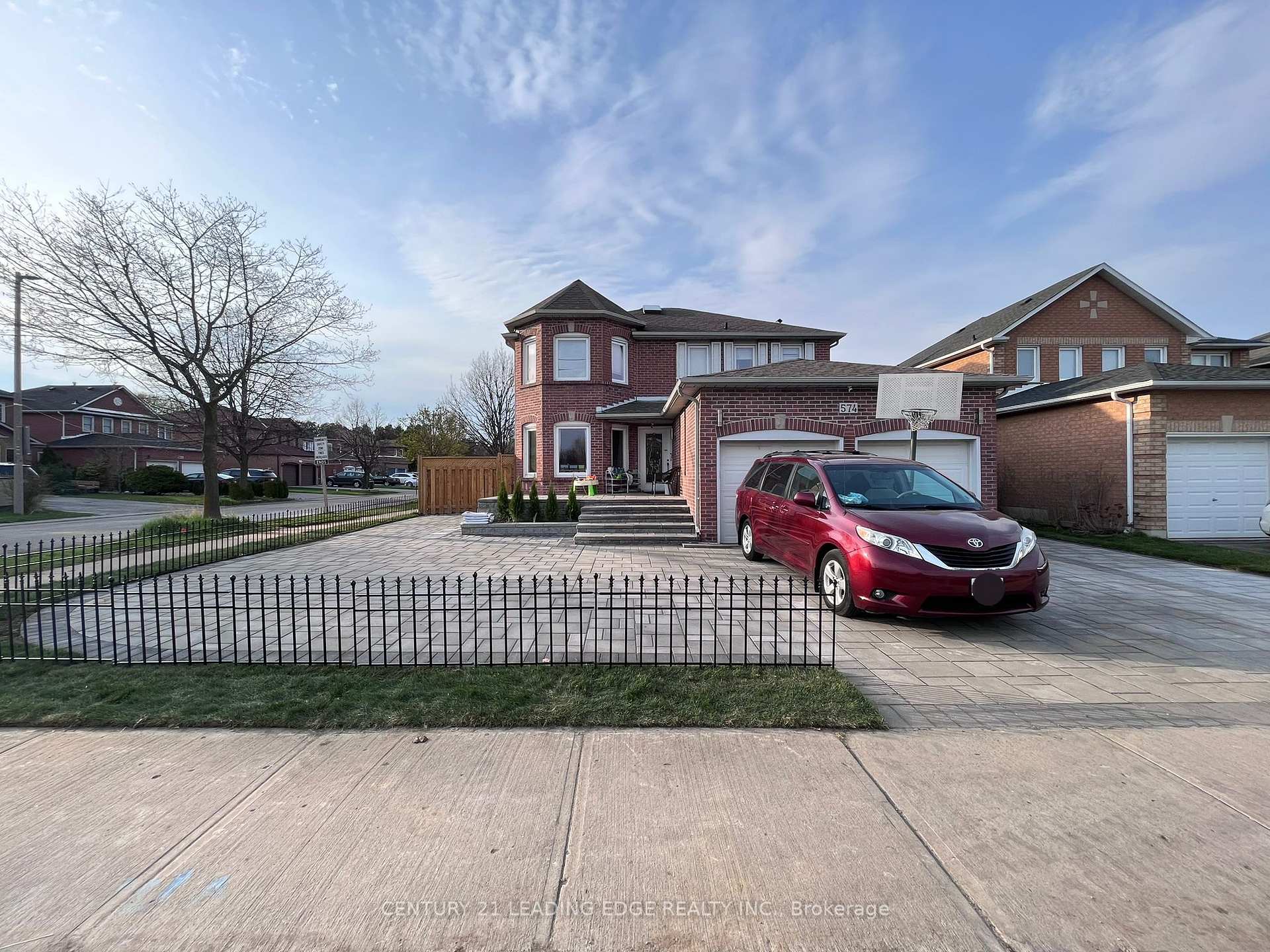 Photo 1 of Unit BSMT, 574 Strouds Lane, Pickering, Amberlea — HOMEH