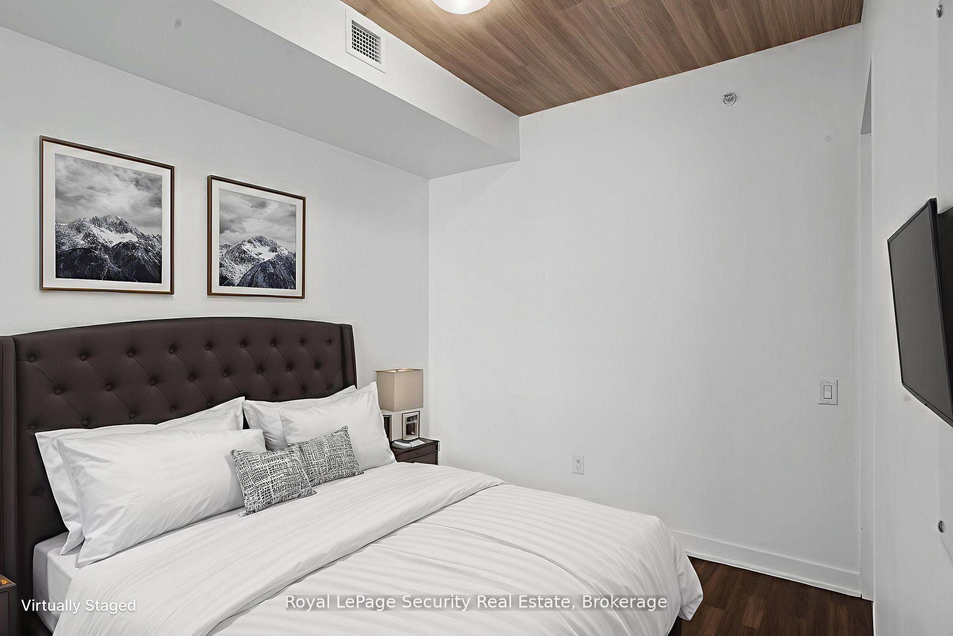 Photo 8 of Unit 320, 629 King Street, Toronto, Waterfront Communities — HOMEH