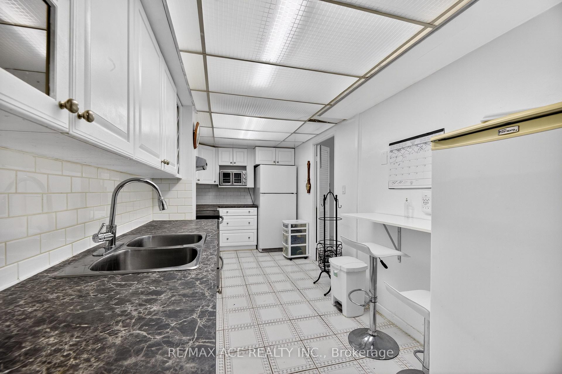 Photo 7 of Unit 303, 10 Crescent Town Road, Toronto, Crescent Town — HOMEH