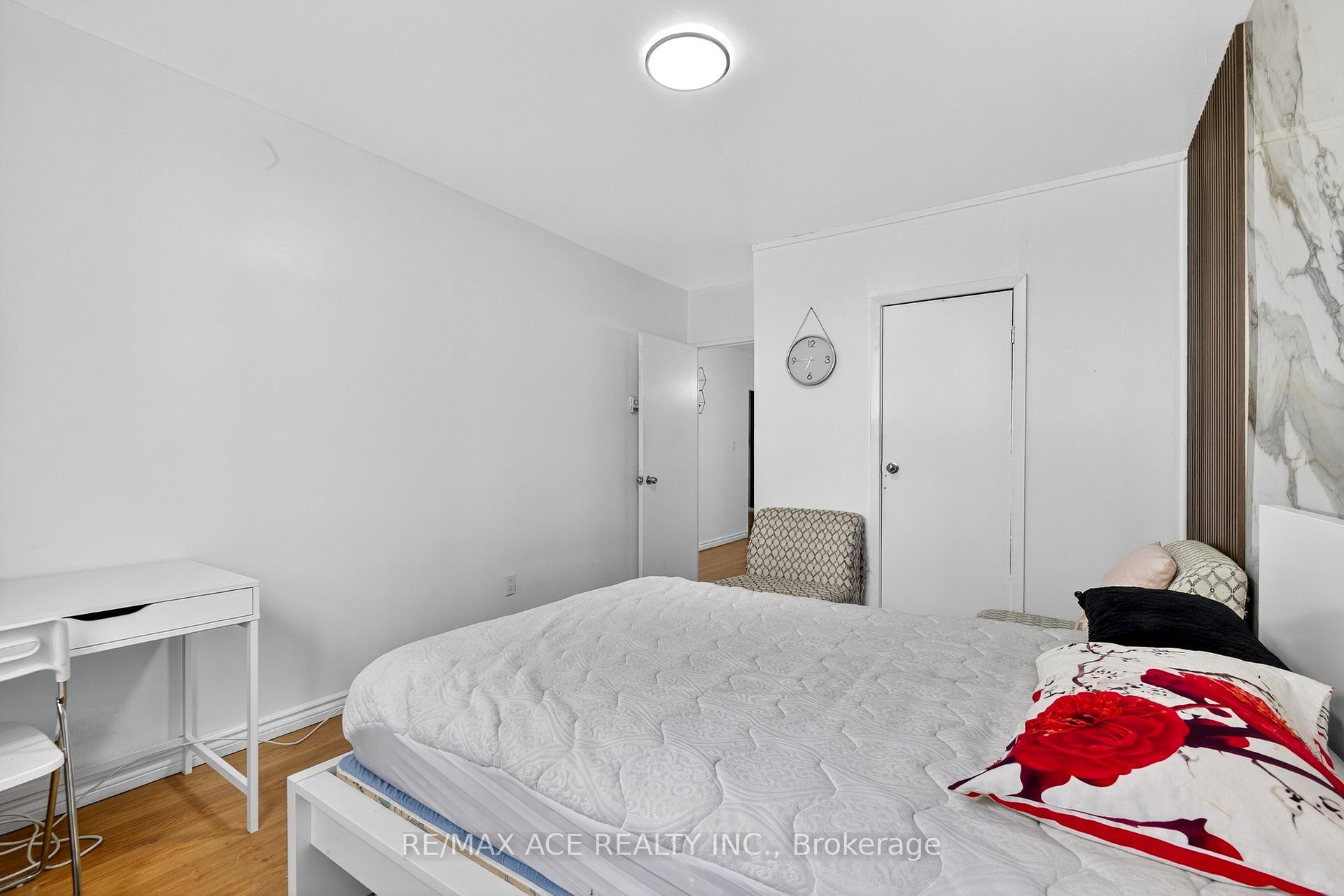 Photo 21 of Unit 303, 10 Crescent Town Road, Toronto, Crescent Town — HOMEH