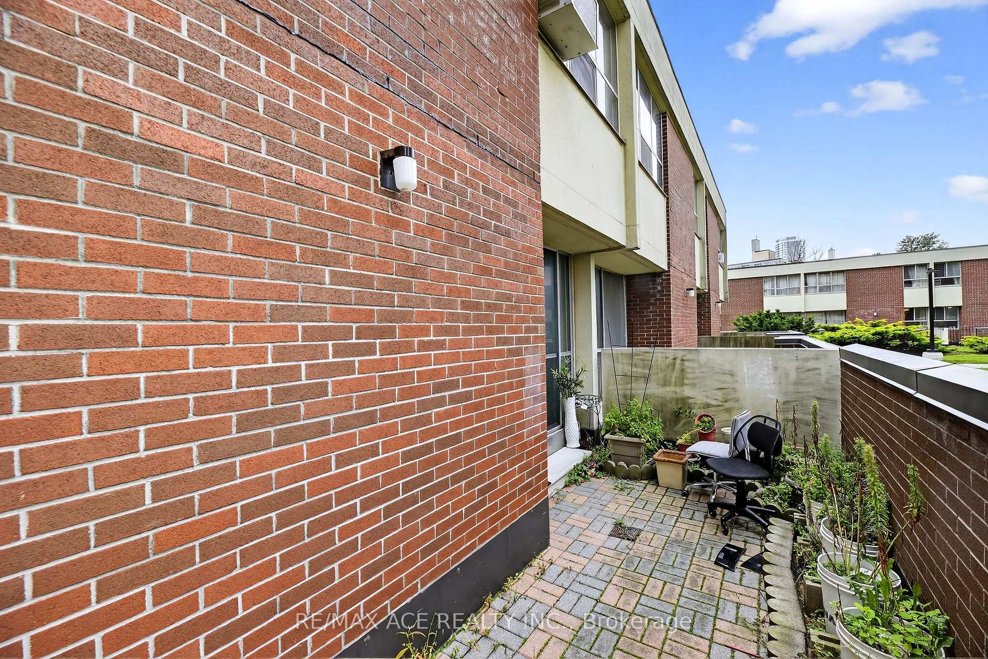 Photo 19 of Unit 303, 10 Crescent Town Road, Toronto, Crescent Town — HOMEH