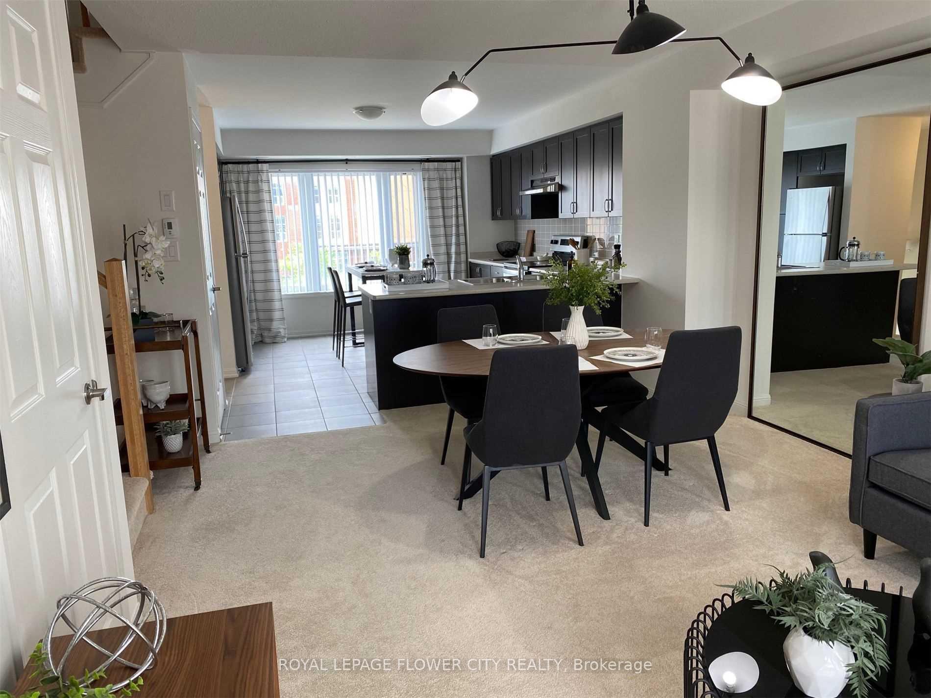 Photo 7 of Unit 52, 250 Sunnymeadow Boulevard E, Brampton, Sandringham-Wellington — HOMEH