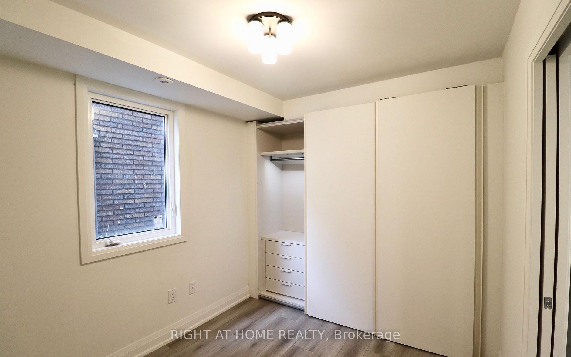 Photo 12 of Unit Main, 676 Coxwell Avenue, Toronto, Greenwood-Coxwell — HOMEH