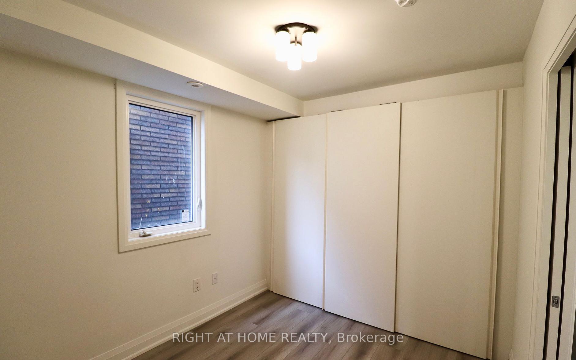 Photo 17 of Unit Main, 676 Coxwell Avenue, Toronto, Greenwood-Coxwell — HOMEH