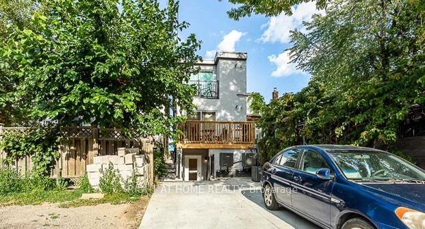 Photo 13 of Unit Main, 676 Coxwell Avenue, Toronto, Greenwood-Coxwell — HOMEH