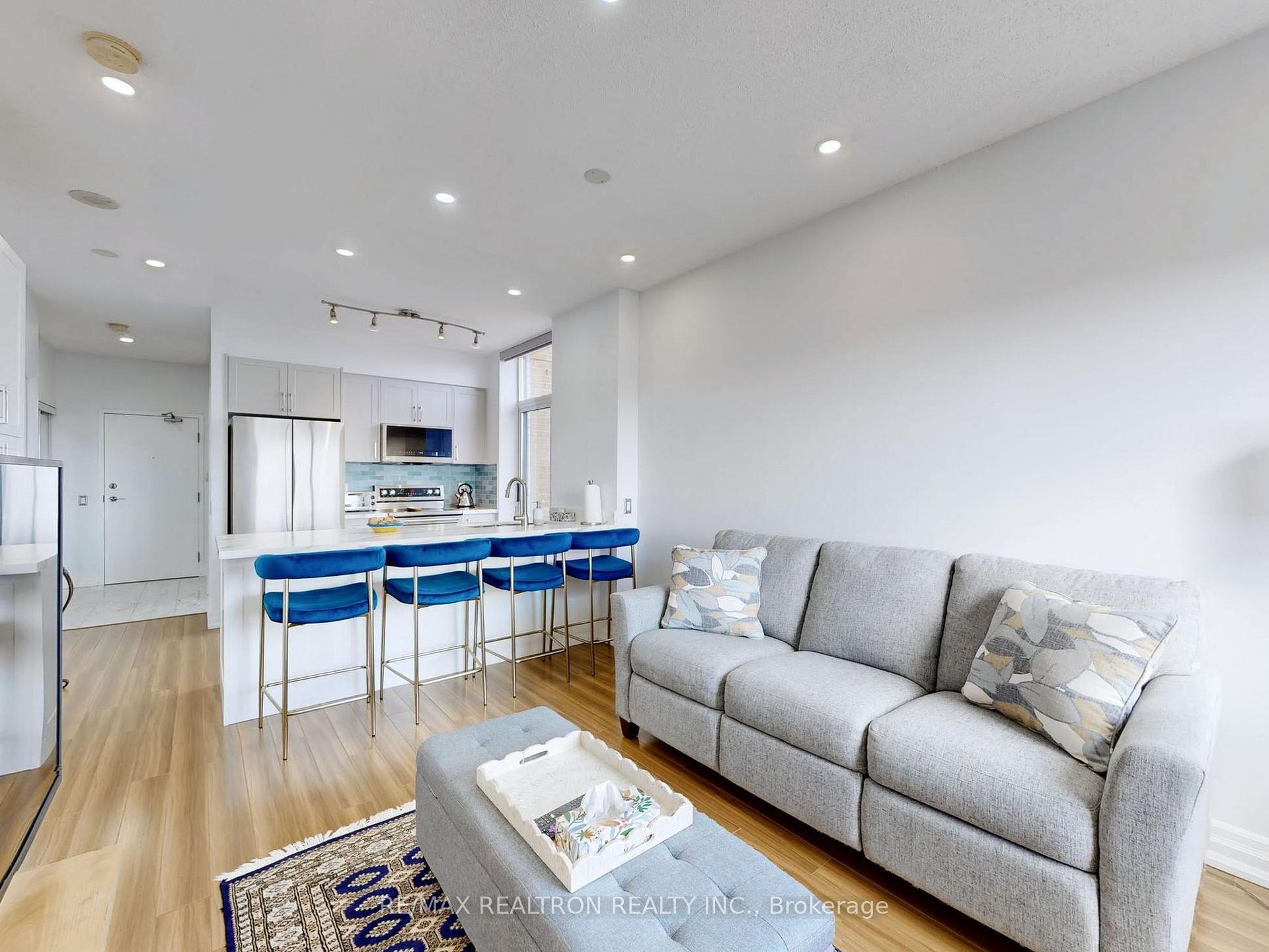 Photo 8 of Unit PH02, 51 Times Avenue, Markham, Commerce Valley — HOMEH