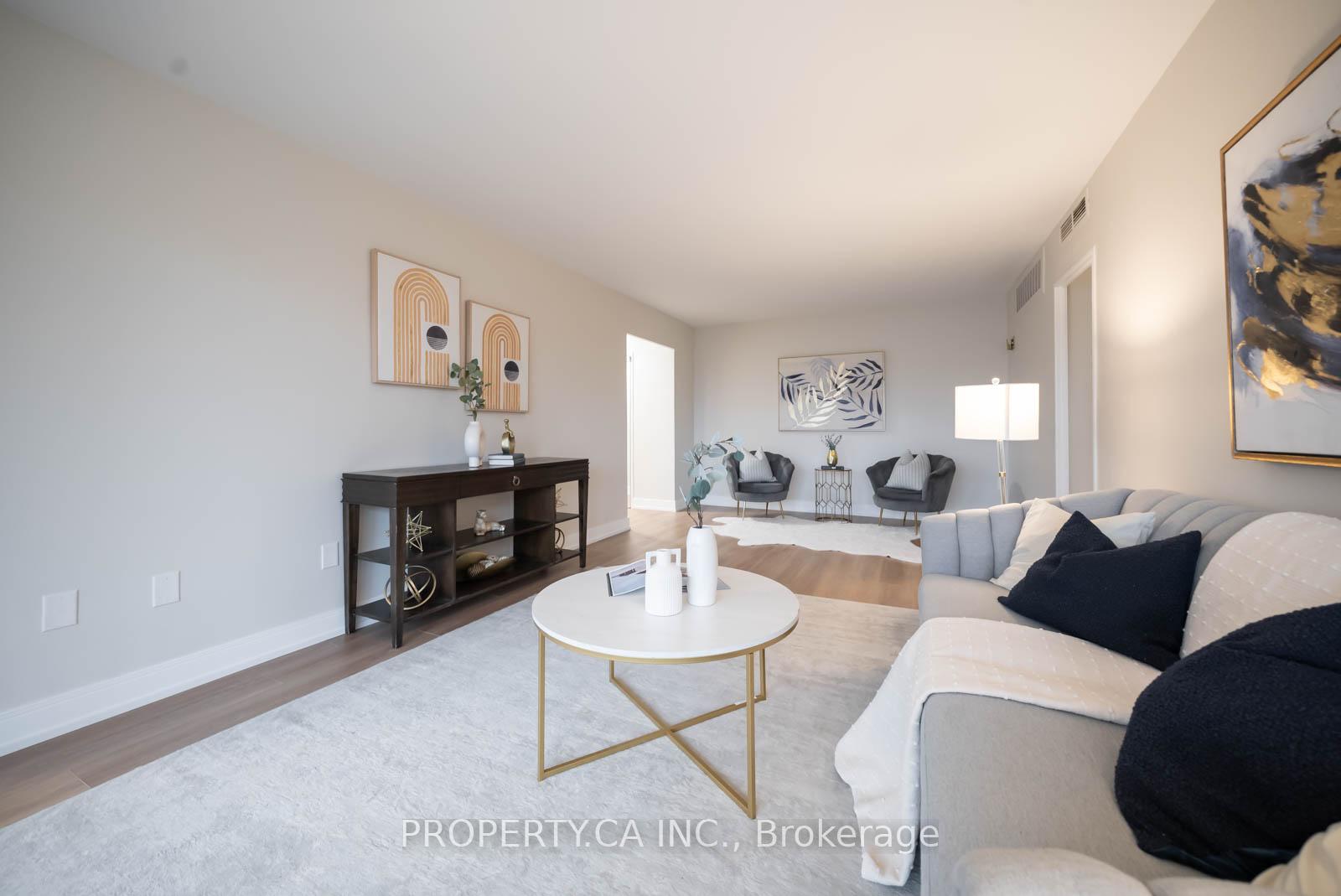 Photo 3 of Unit 209, 44 Longbourne Drive, Etobicoke, Willowridge-Martingrove-Richview — HOMEH