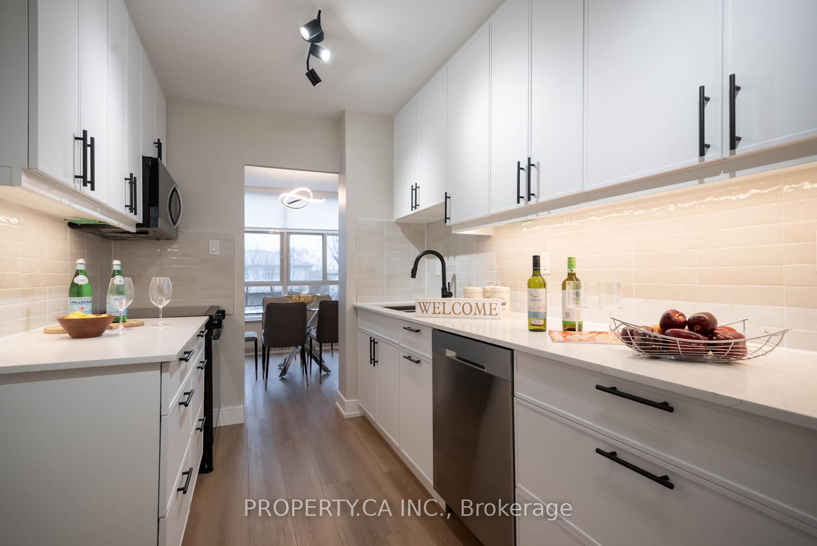 Photo 9 of Unit 209, 44 Longbourne Drive, Etobicoke, Willowridge-Martingrove-Richview — HOMEH