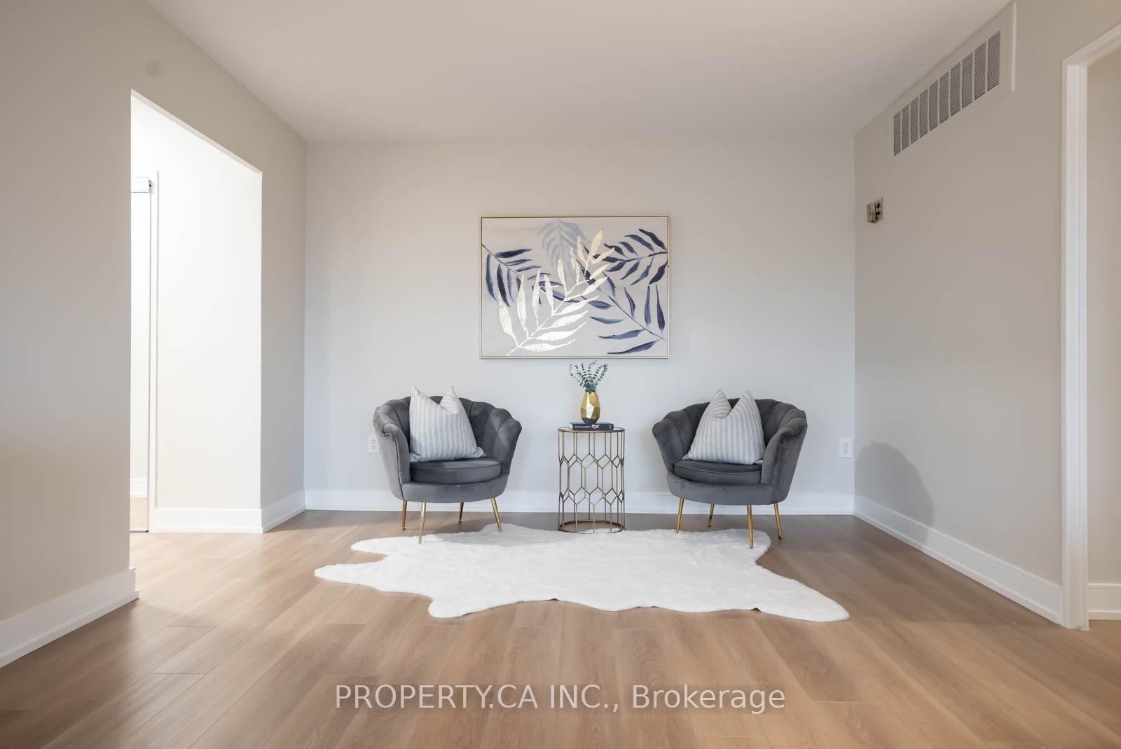 Photo 7 of Unit 209, 44 Longbourne Drive, Etobicoke, Willowridge-Martingrove-Richview — HOMEH