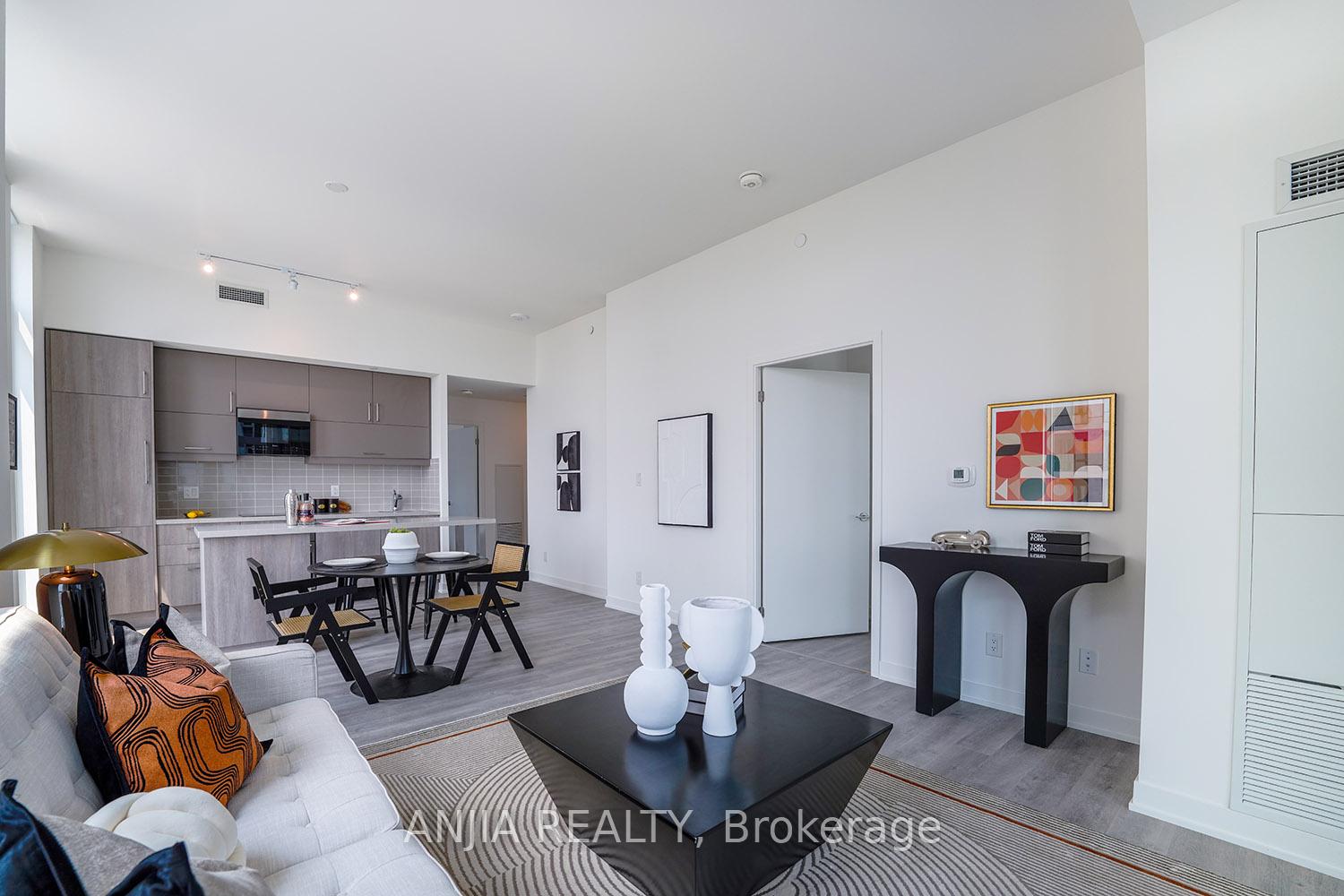 Photo 8 of Unit 1019, 8119 Birchmount Road, Markham, Unionville — HOMEH