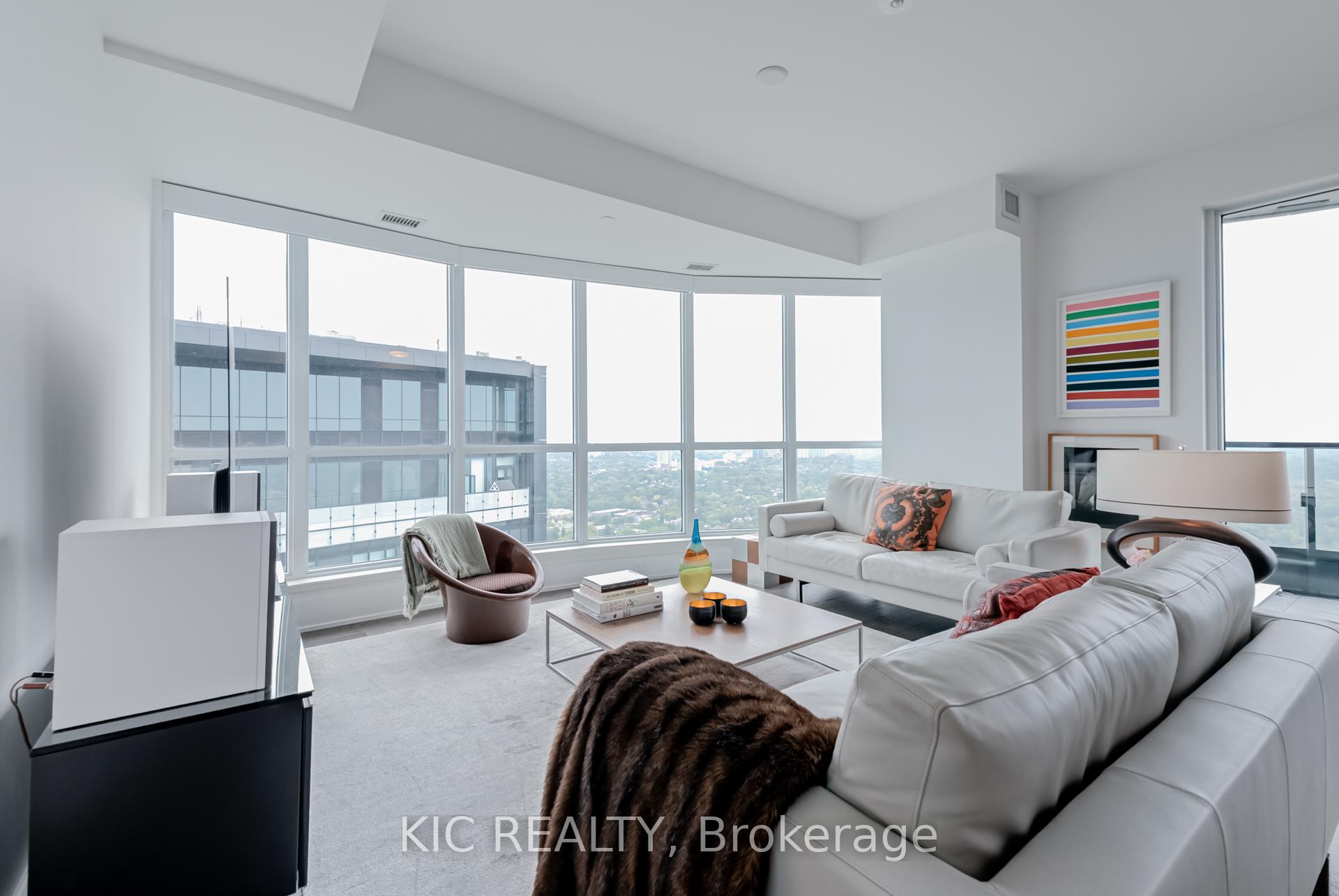 Photo 11 of Unit 3923, 585 Bloor Street E, Toronto, North St. James Town — HOMEH