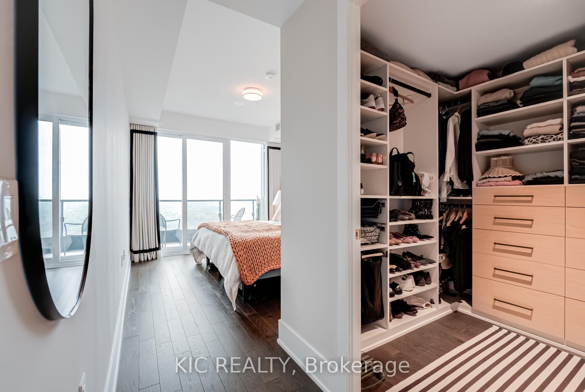 Photo 13 of Unit 3923, 585 Bloor Street E, Toronto, North St. James Town — HOMEH