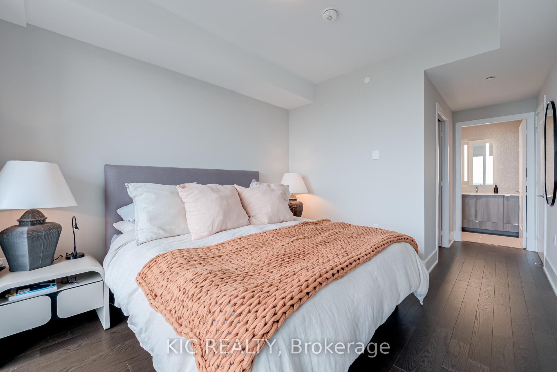 Photo 25 of Unit 3923, 585 Bloor Street E, Toronto, North St. James Town — HOMEH