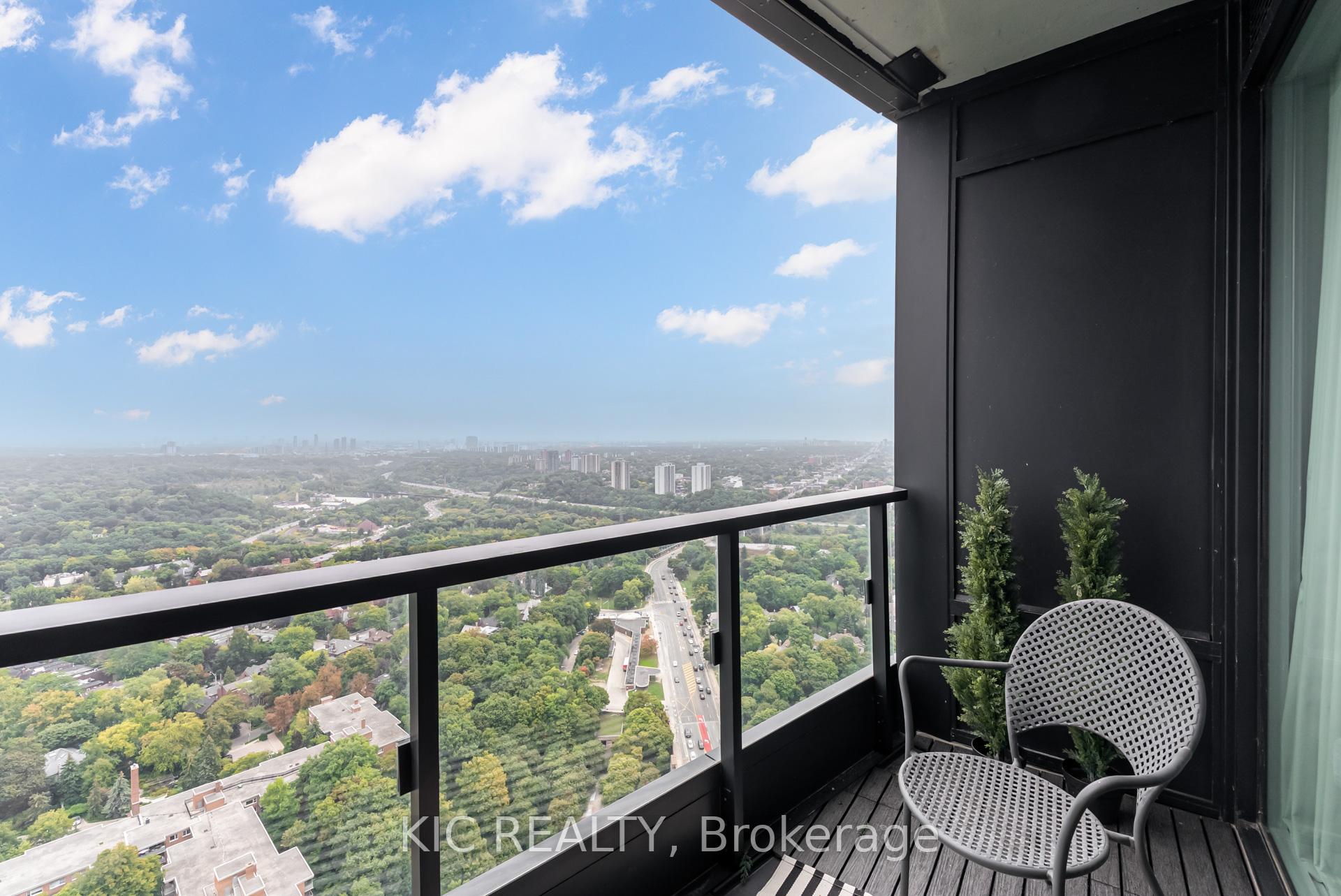 Photo 37 of Unit 3923, 585 Bloor Street E, Toronto, North St. James Town — HOMEH