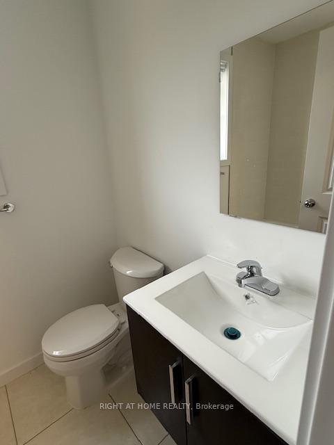 Photo 15 of 9 Waterleaf Trail, Welland, Broadway — HOMEH
