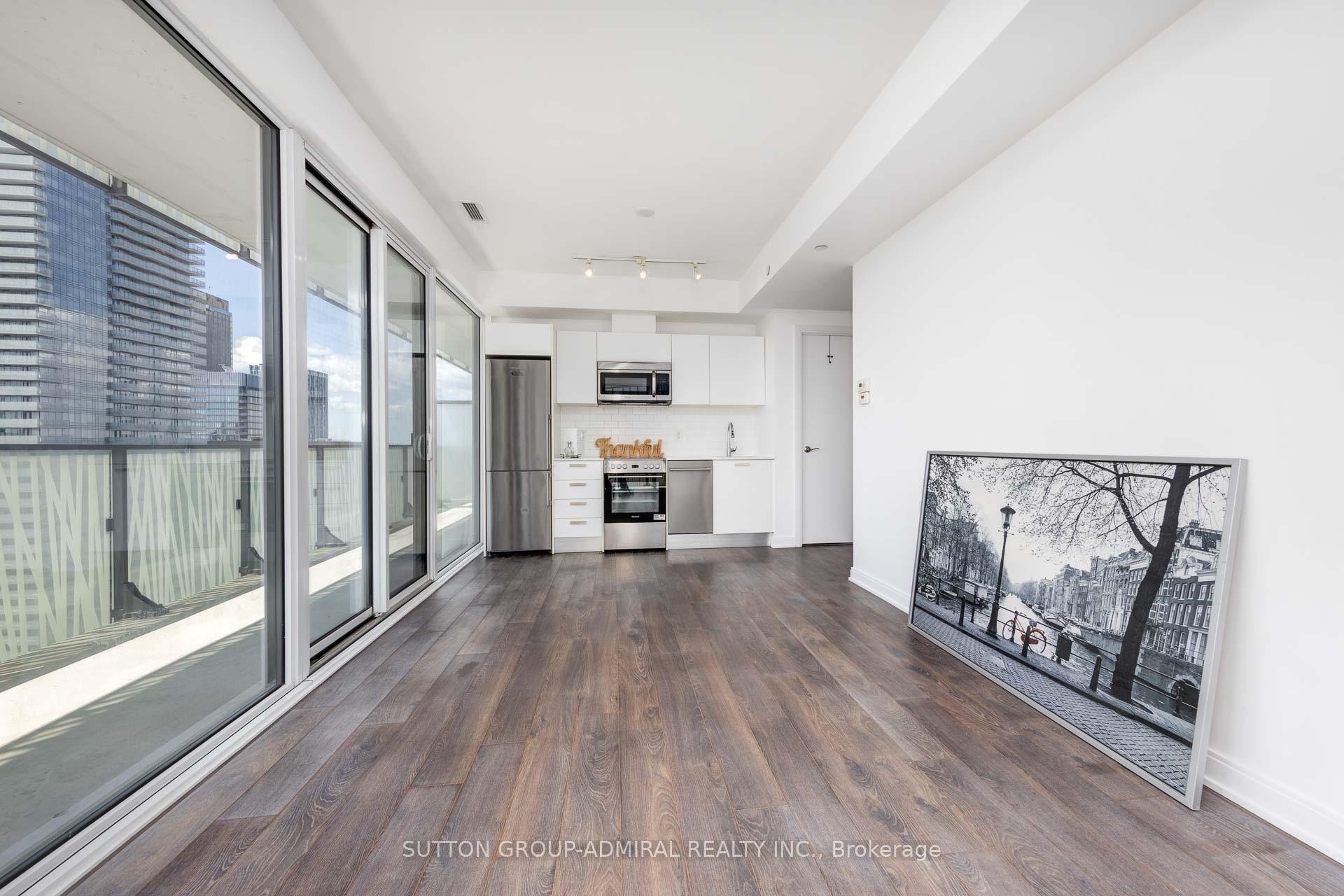 Photo 11 of Unit 4403, 42 Charles Street E, Toronto, Church-Yonge Corridor — HOMEH