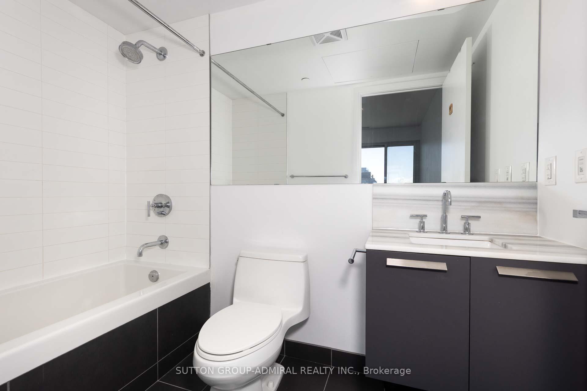 Photo 4 of Unit 4403, 42 Charles Street E, Toronto, Church-Yonge Corridor — HOMEH
