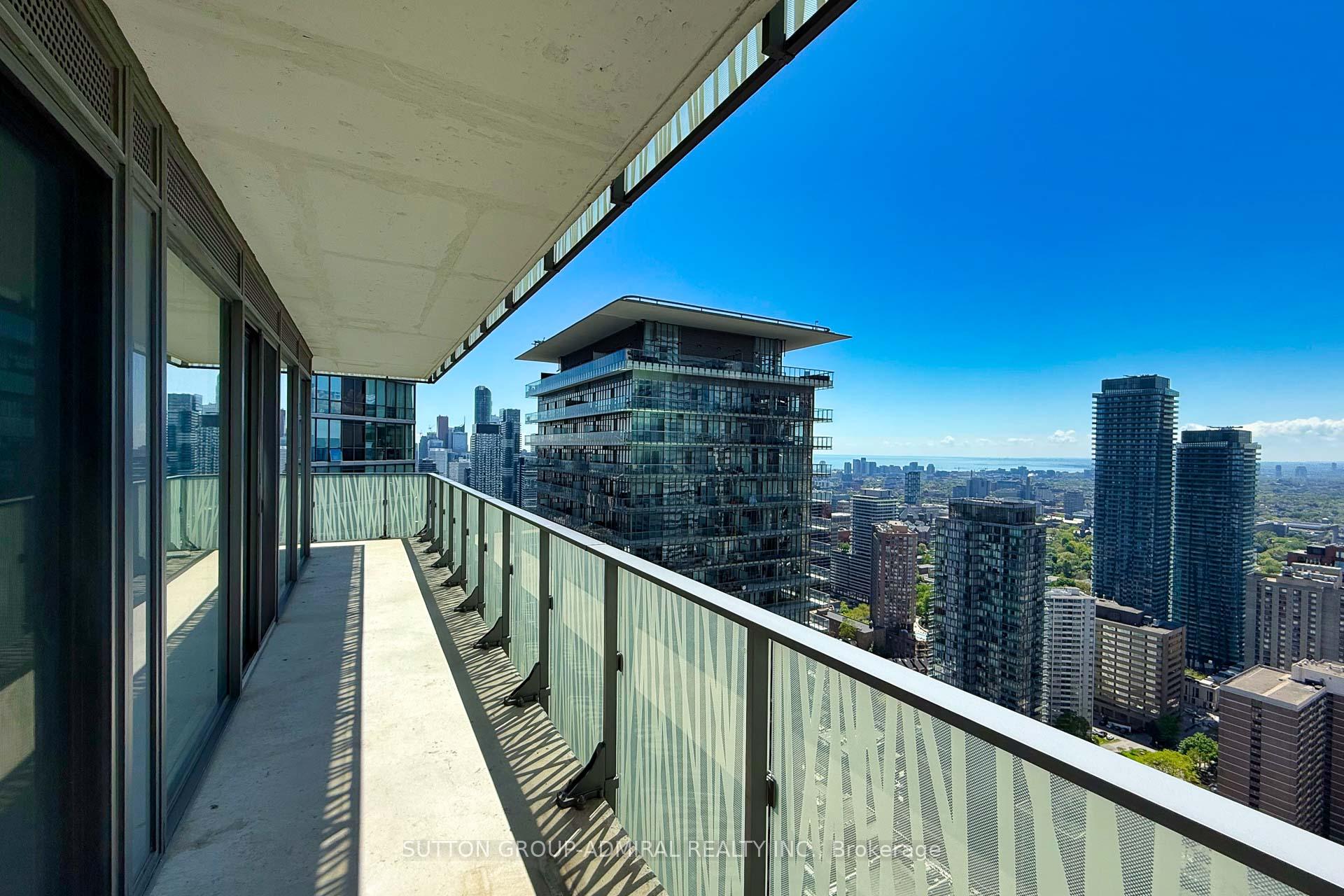 Photo 18 of Unit 4403, 42 Charles Street E, Toronto, Church-Yonge Corridor — HOMEH