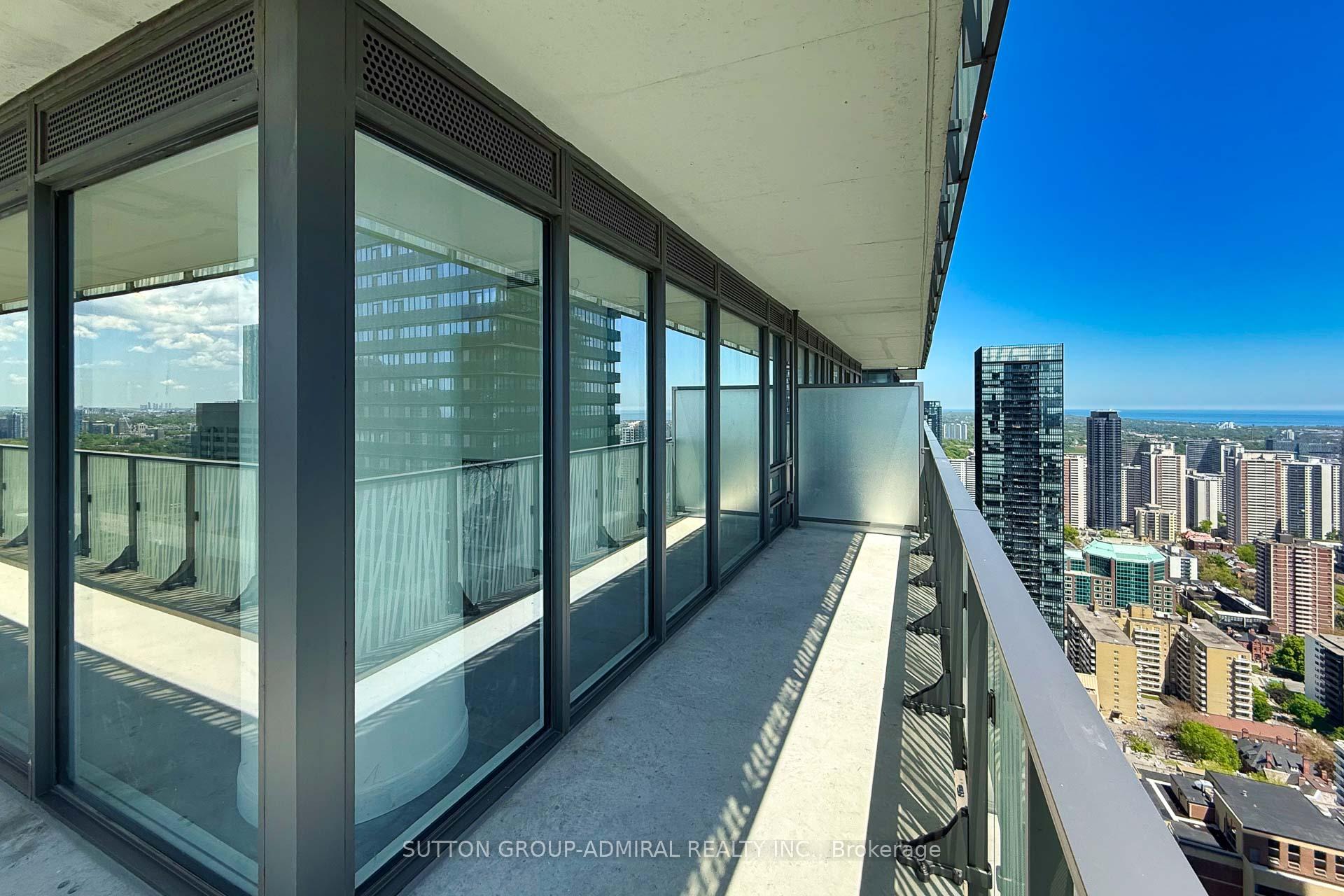 Photo 19 of Unit 4403, 42 Charles Street E, Toronto, Church-Yonge Corridor — HOMEH
