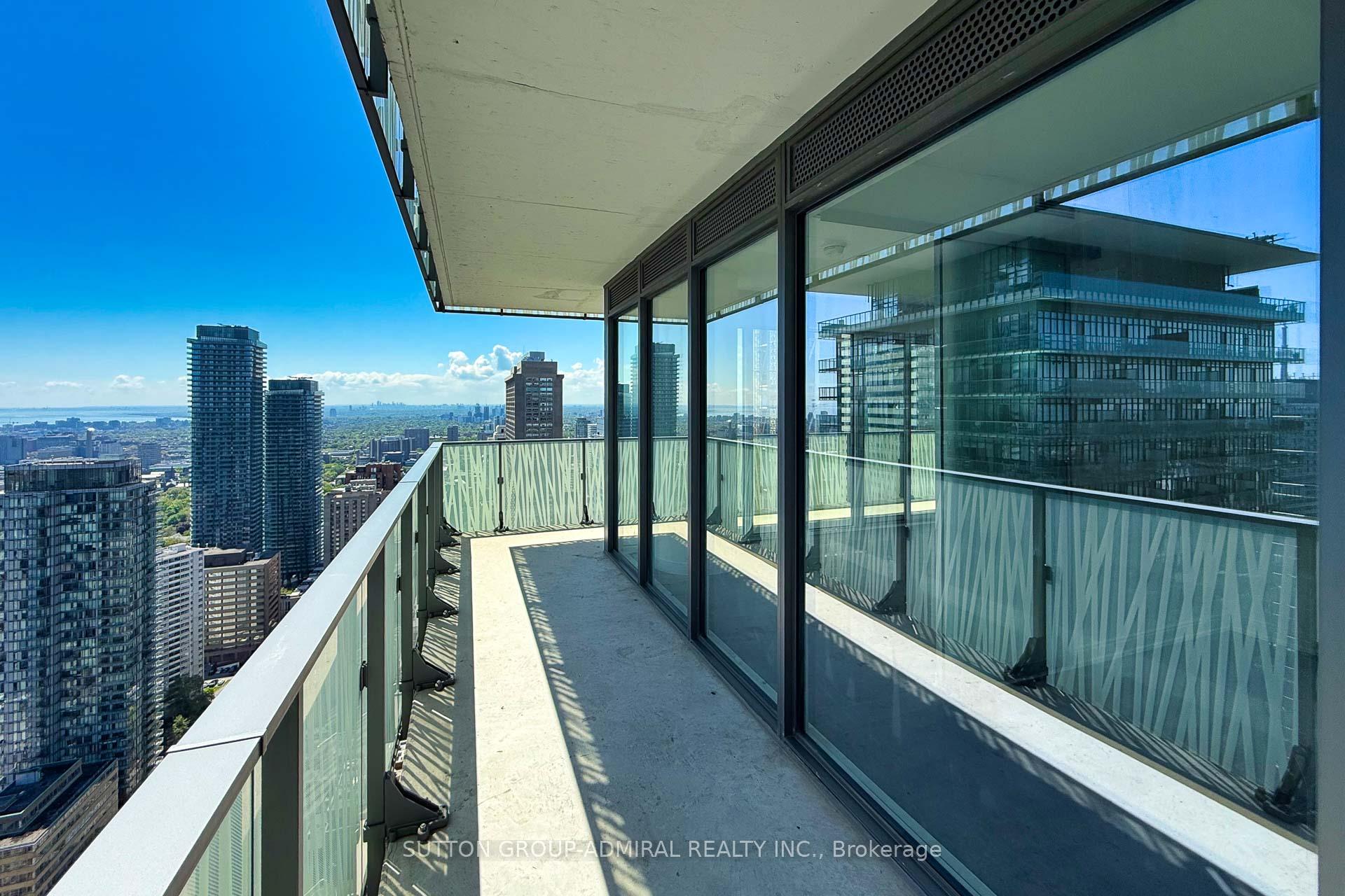 Photo 16 of Unit 4403, 42 Charles Street E, Toronto, Church-Yonge Corridor — HOMEH