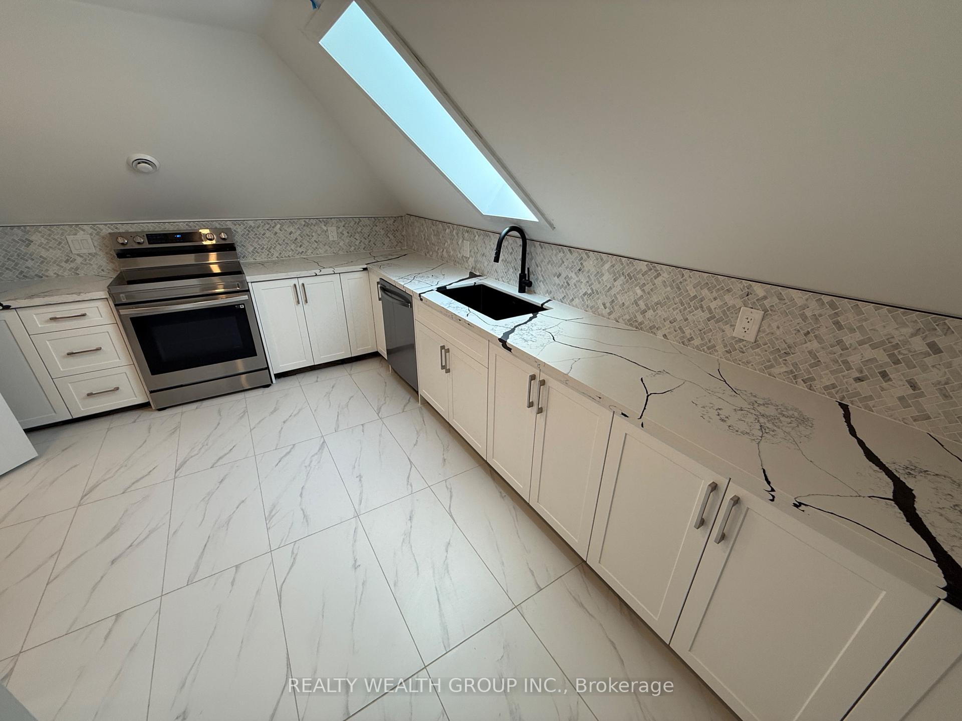 Photo 8 of 761 O Connor Drive, Toronto, O'Connor-Parkview — HOMEH