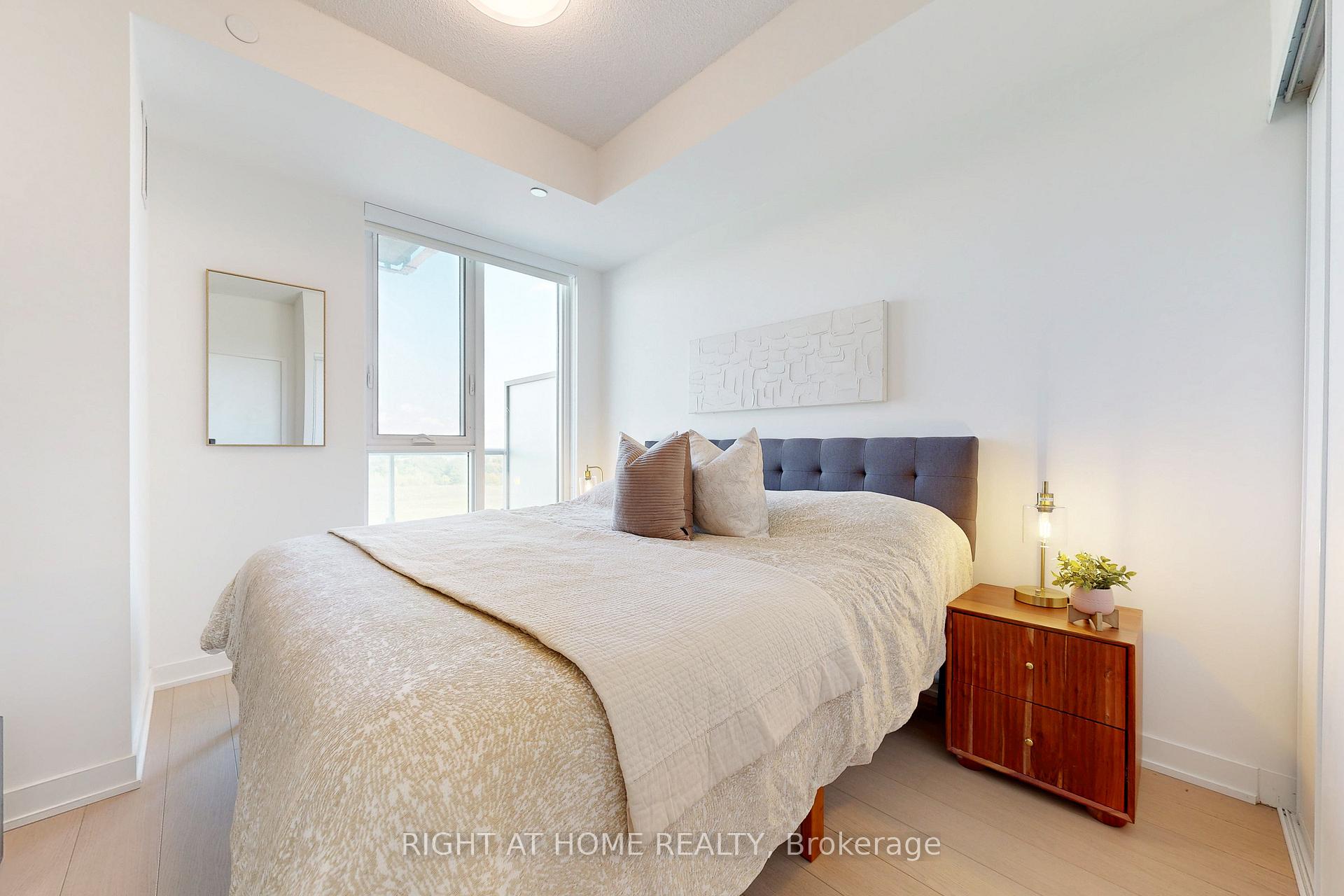 Photo 28 of Unit B807, 292 Verdale Crossing, Markham, Unionville — HOMEH