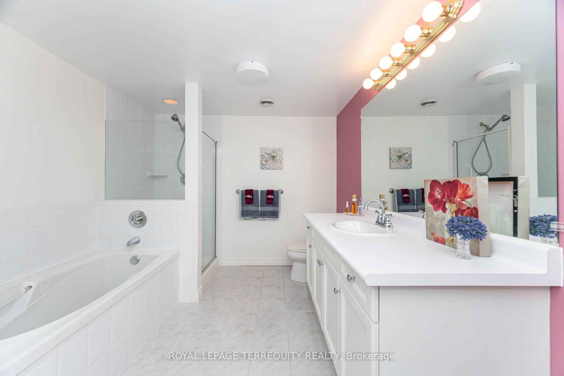 Photo 27 of Unit 204, 77 Governors Road, Hamilton, Dundas — HOMEH