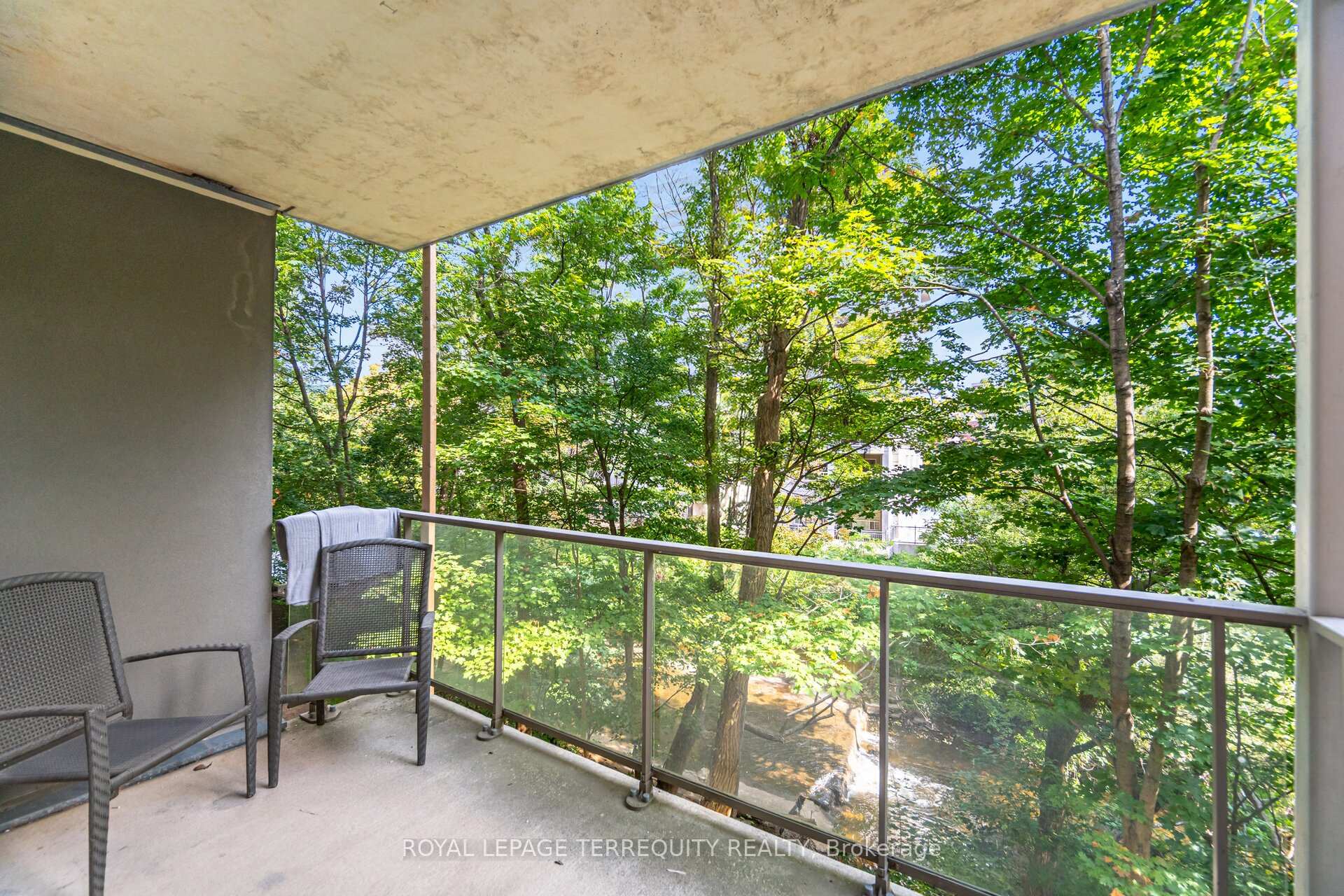 Photo 11 of Unit 204, 77 Governors Road, Hamilton, Dundas — HOMEH