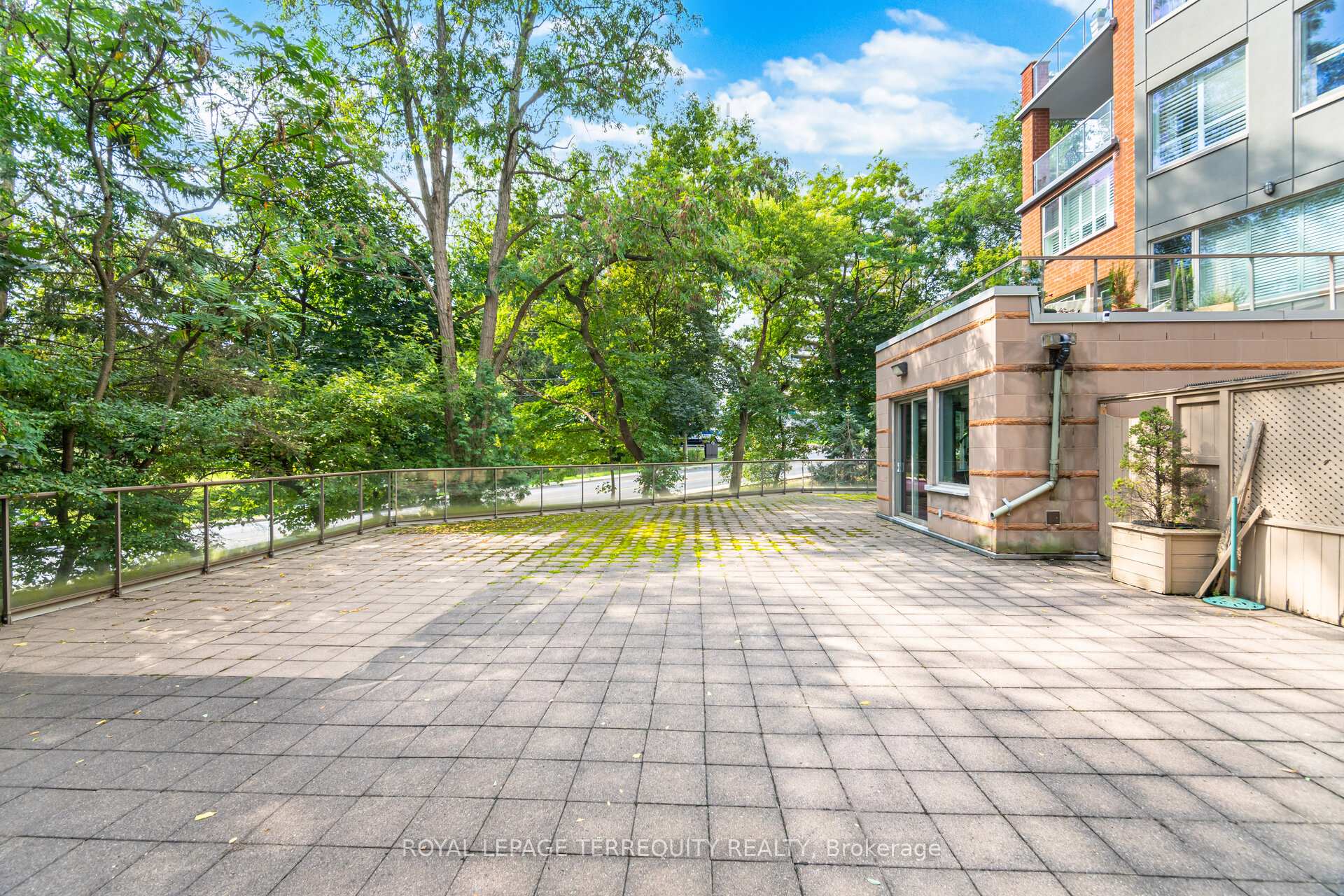 Photo 50 of Unit 204, 77 Governors Road, Hamilton, Dundas — HOMEH
