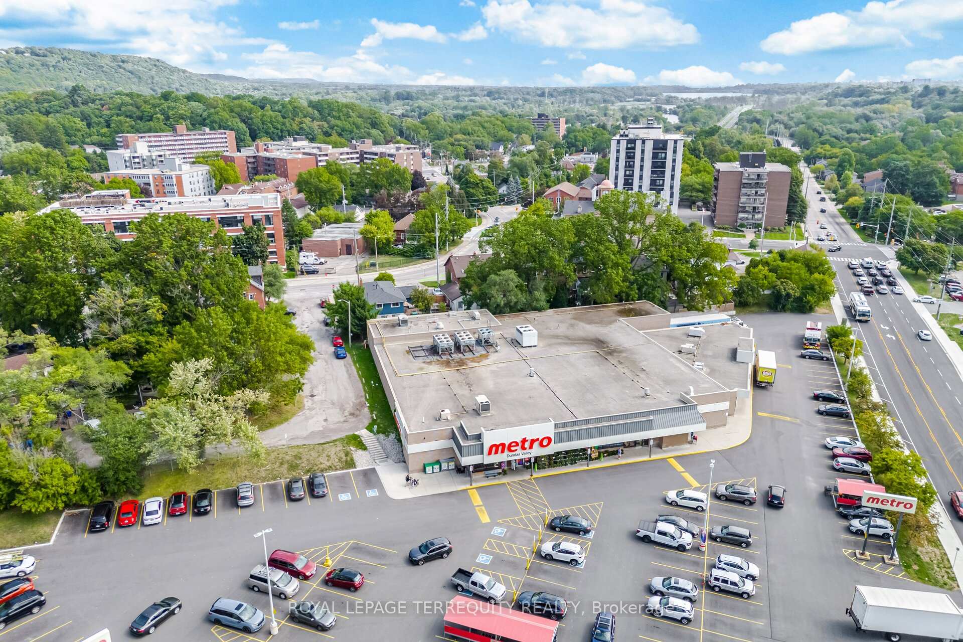 Photo 38 of Unit 204, 77 Governors Road, Hamilton, Dundas — HOMEH