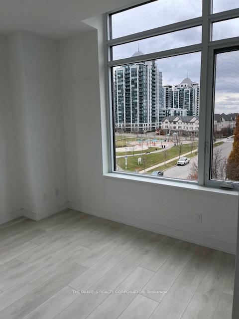 Photo 2 of Unit 524, 8 Beverley Glen Boulevard, Vaughan, Beverley Glen — HOMEH